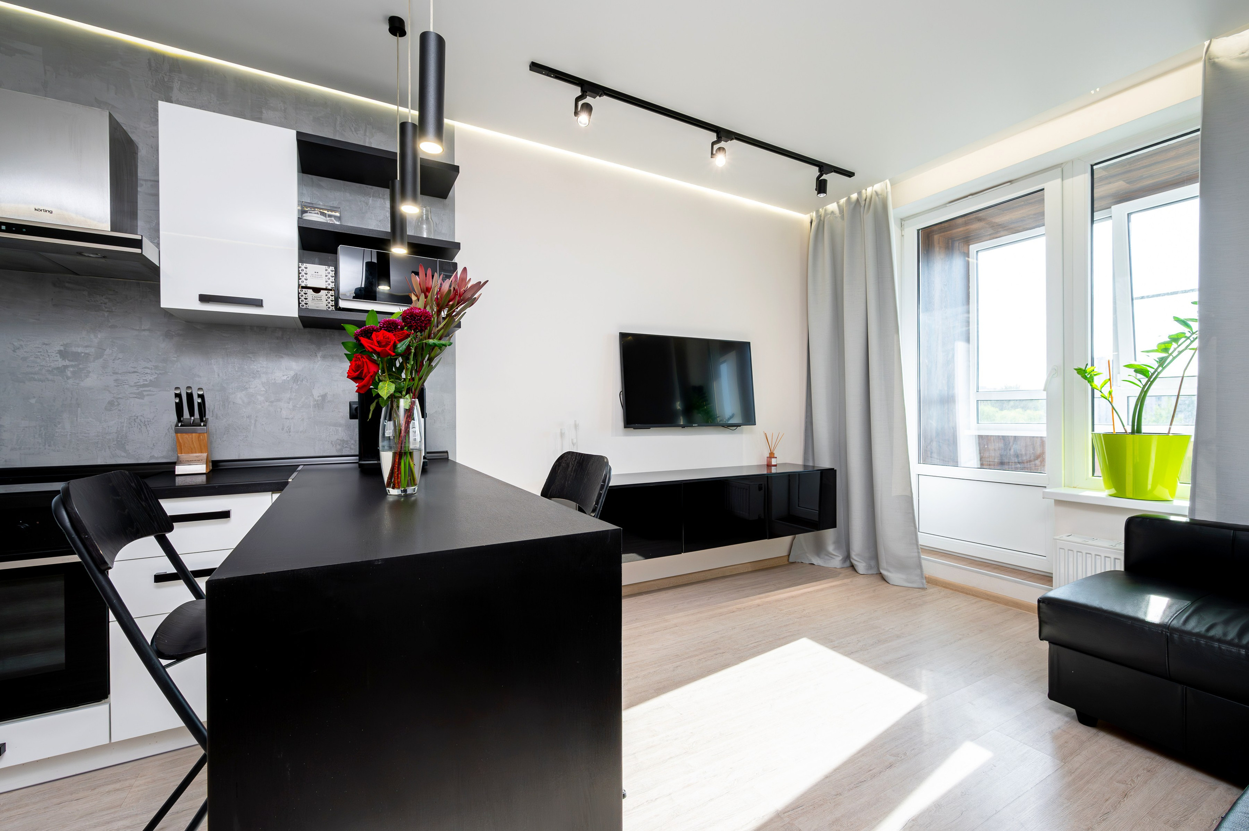 Квартира под суточную аренду на ул. Тамбасова. Интерьерный фотограф. Фото- видеосъемка недвижимости Санкт-Петербург