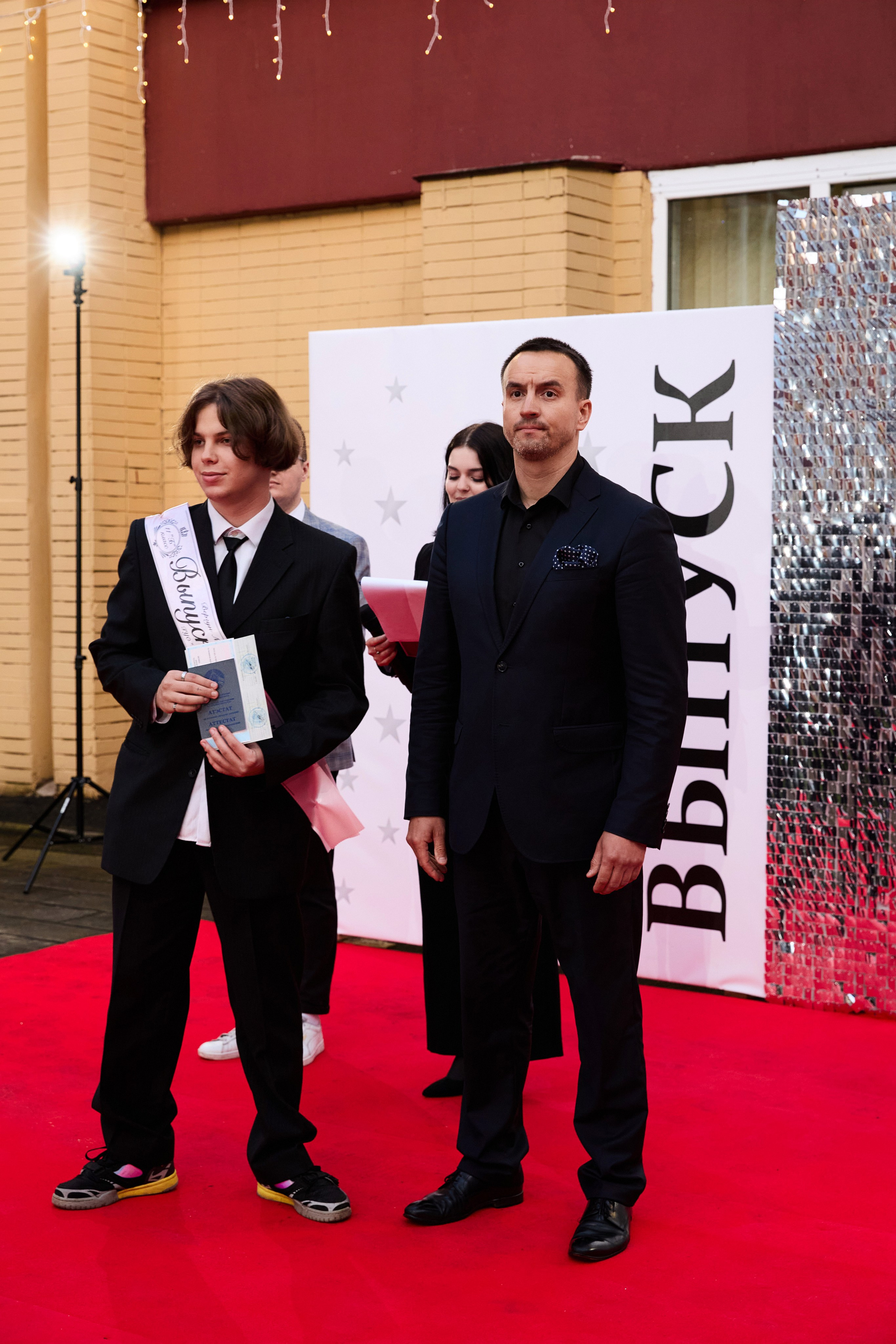 Выпускной 11 класс. Свадебная, репортажная фотосъемка и видеосъемка в Минске. Илья и Юлия Ширмановы. Фотограф | Видеограф | Минск