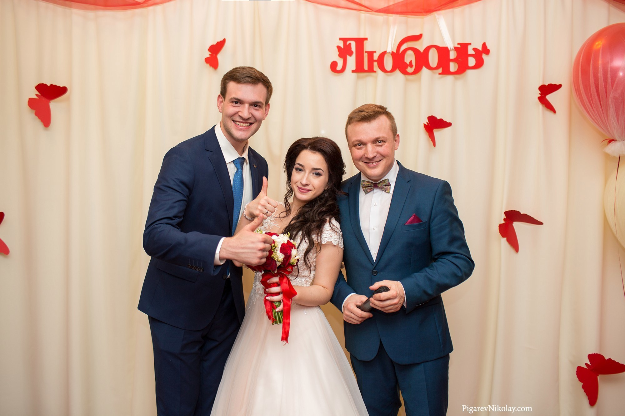 Фото ведущего Сергея Рябинина. Фотографии со свадеб, корпоративов, юби. Ведущий на свадьбу, корпоратив и юбилей в Москве Сергей Рябинин