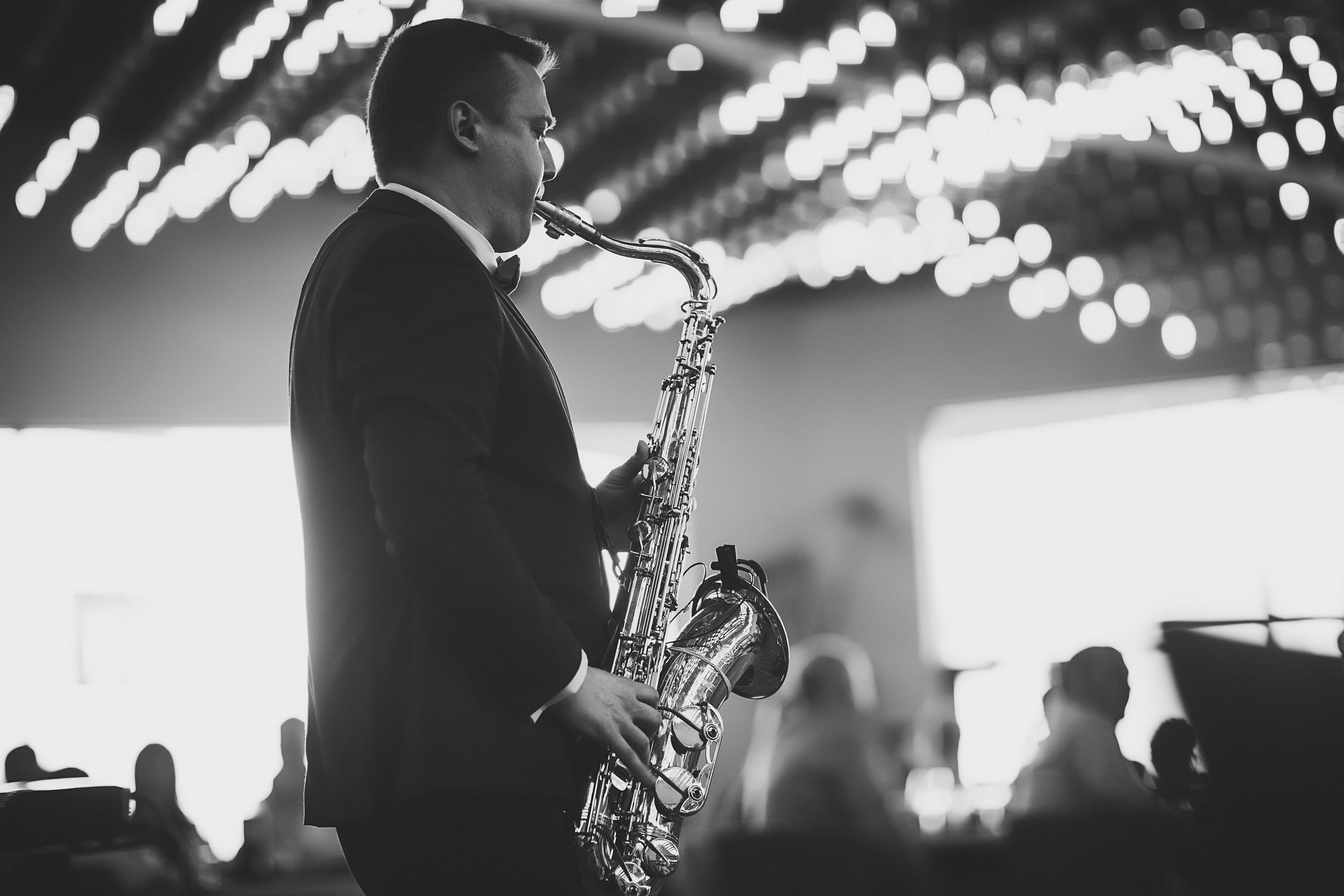 Фото ведущего Сергея Рябинина. Фотографии со свадеб, корпоративов, юби. Ведущий на свадьбу, корпоратив и юбилей в Москве Сергей Рябинин