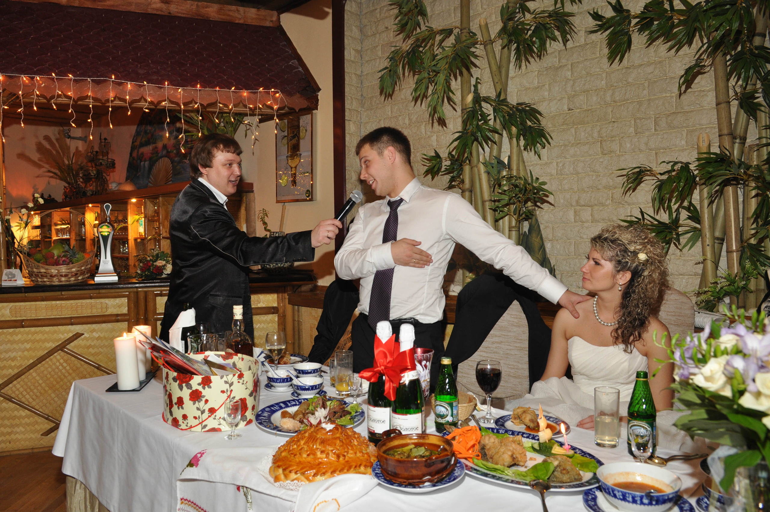 Фото ведущего Сергея Рябинина. Фотографии со свадеб, корпоративов, юби. Ведущий на свадьбу, корпоратив и юбилей в Москве Сергей Рябинин