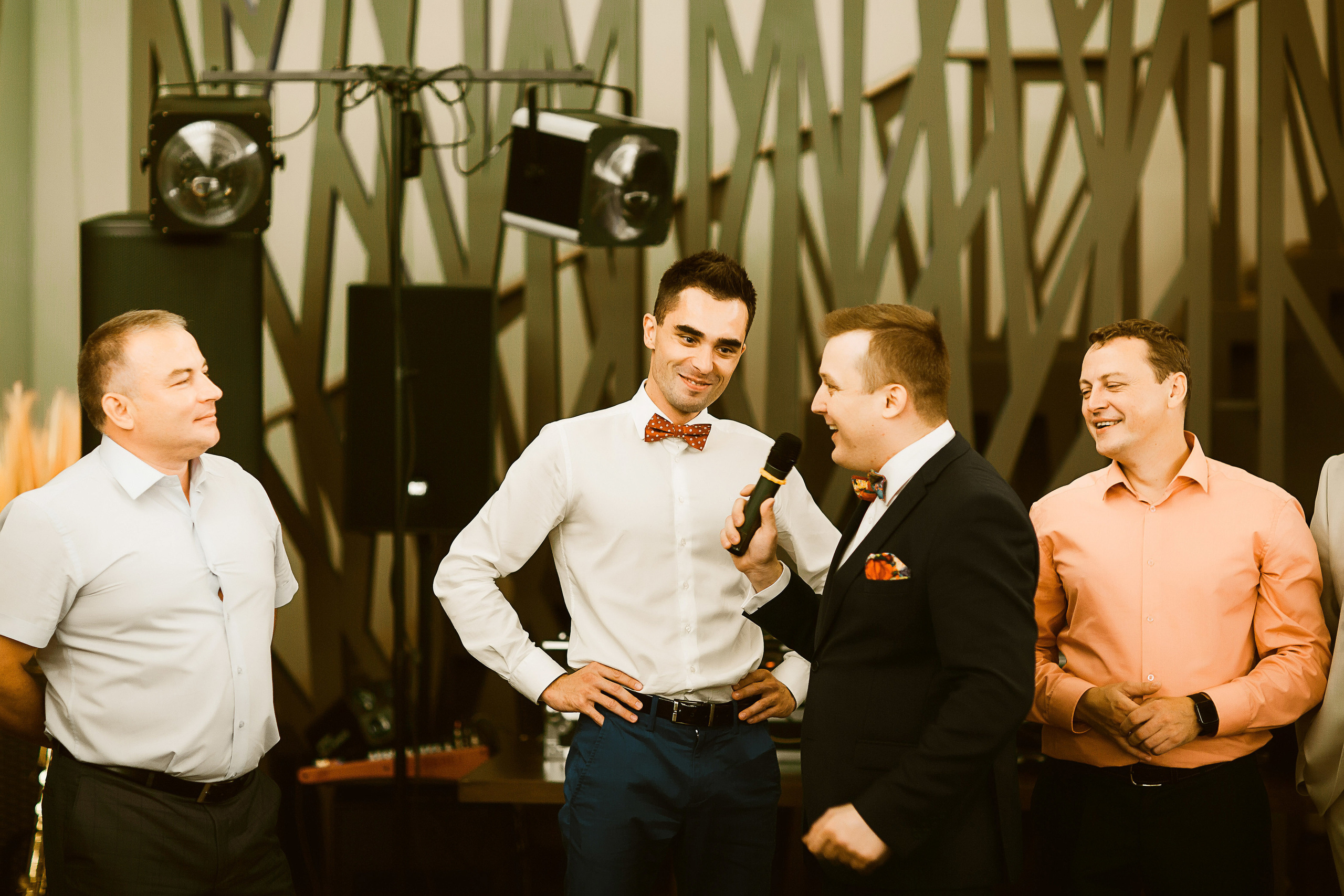 Фото ведущего Сергея Рябинина. Фотографии со свадеб, корпоративов, юби. Ведущий на свадьбу, корпоратив и юбилей в Москве Сергей Рябинин