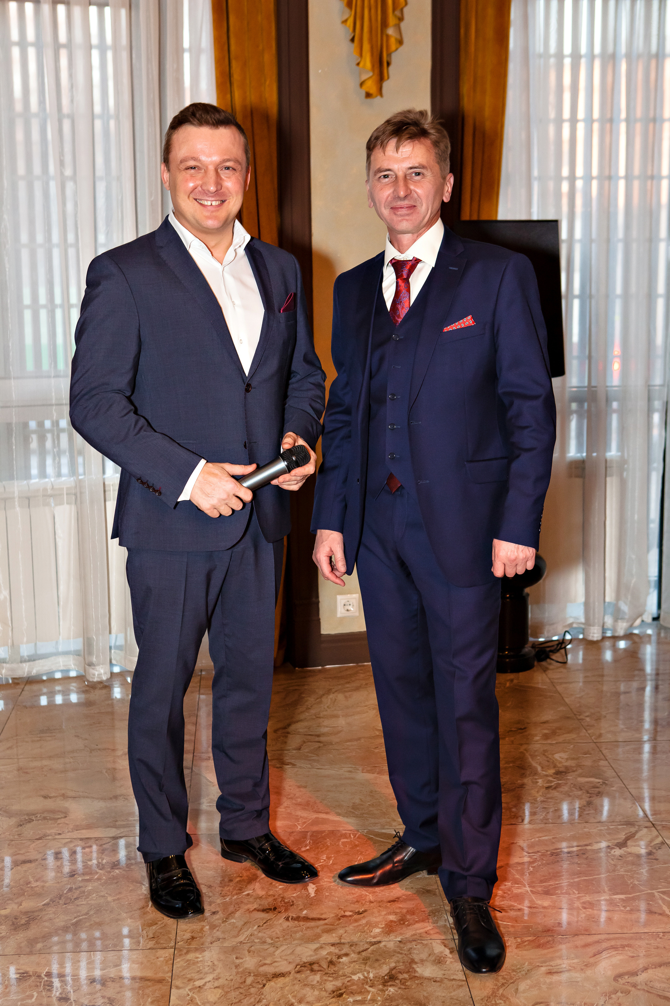 Фото ведущего Сергея Рябинина. Фотографии со свадеб, корпоративов, юби. Ведущий на свадьбу, корпоратив и юбилей в Москве Сергей Рябинин