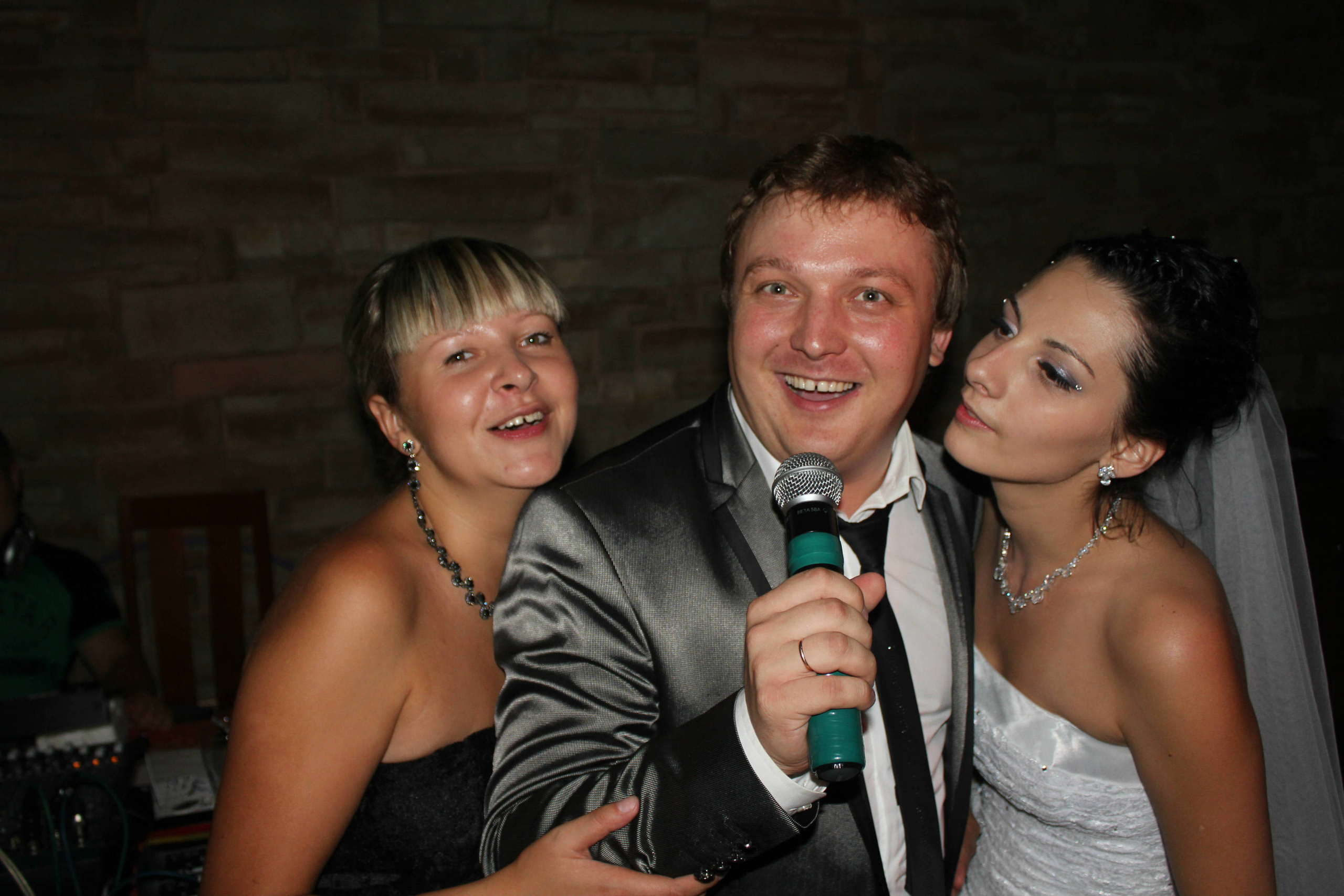 Фото ведущего Сергея Рябинина. Фотографии со свадеб, корпоративов, юби. Ведущий на свадьбу, корпоратив и юбилей в Москве Сергей Рябинин