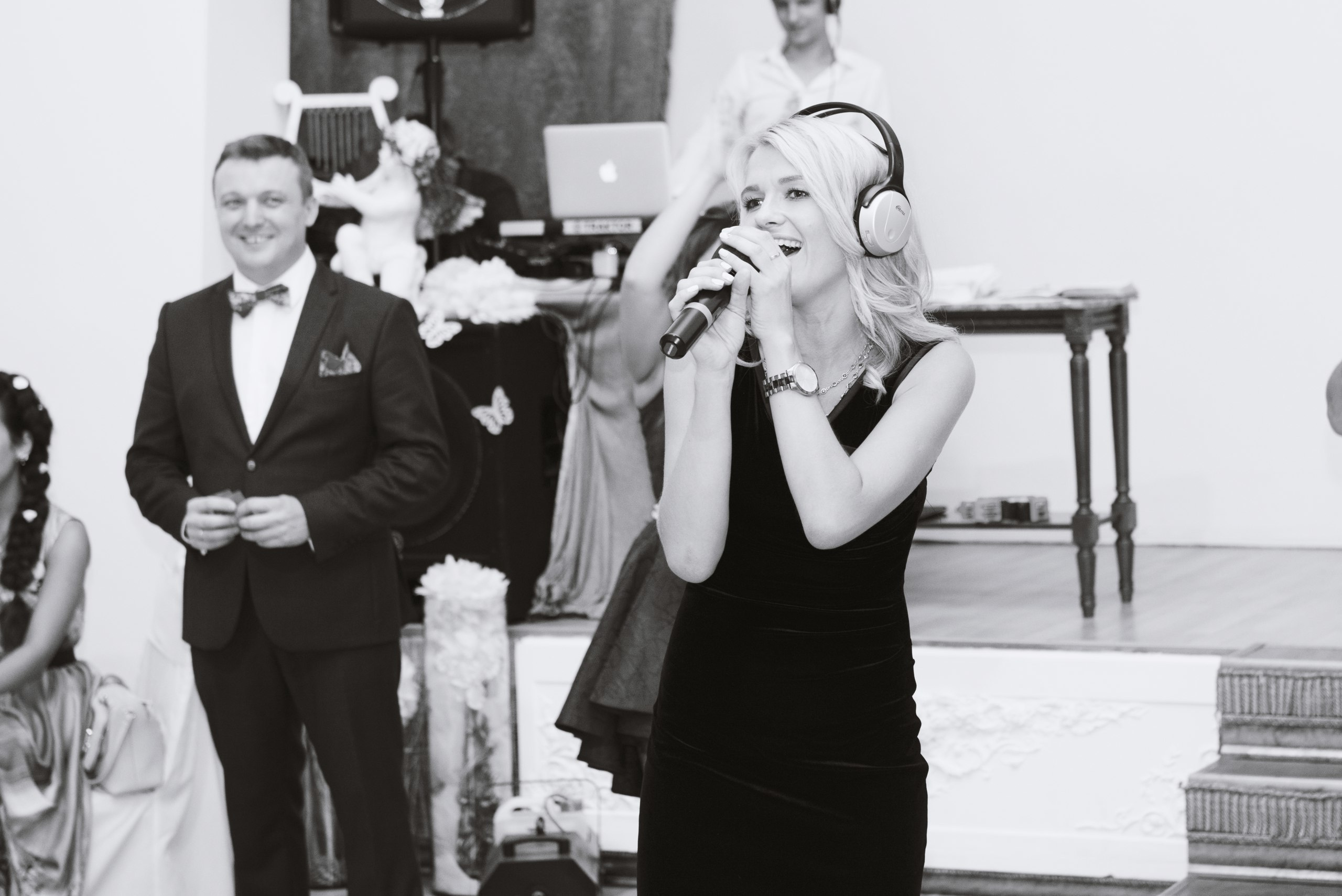 Фото ведущего Сергея Рябинина. Фотографии со свадеб, корпоративов, юби. Ведущий на свадьбу, корпоратив и юбилей в Москве Сергей Рябинин