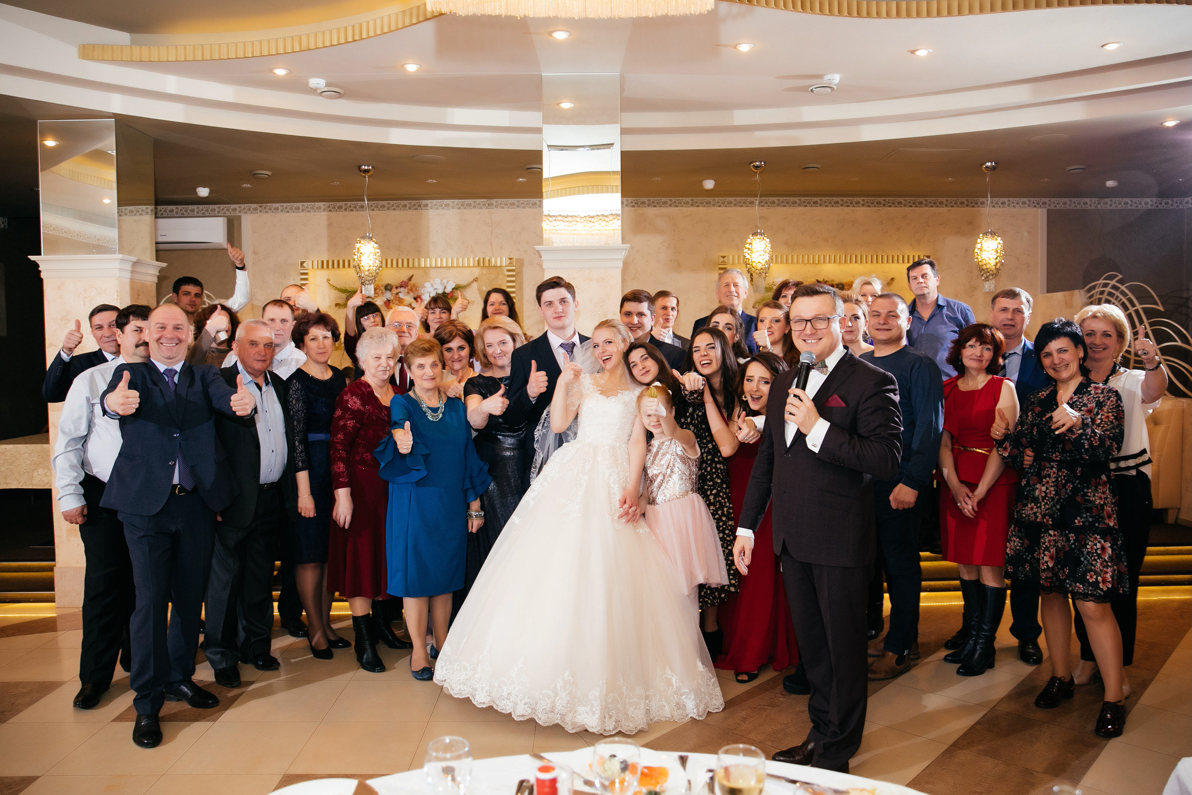 Фото ведущего Сергея Рябинина. Фотографии со свадеб, корпоративов, юби. Ведущий на свадьбу, корпоратив и юбилей в Москве Сергей Рябинин