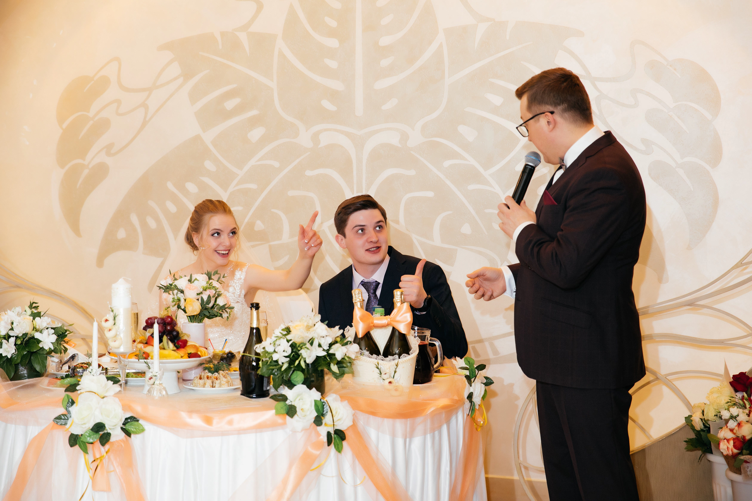 Фото ведущего Сергея Рябинина. Фотографии со свадеб, корпоративов, юби. Ведущий на свадьбу, корпоратив и юбилей в Москве Сергей Рябинин