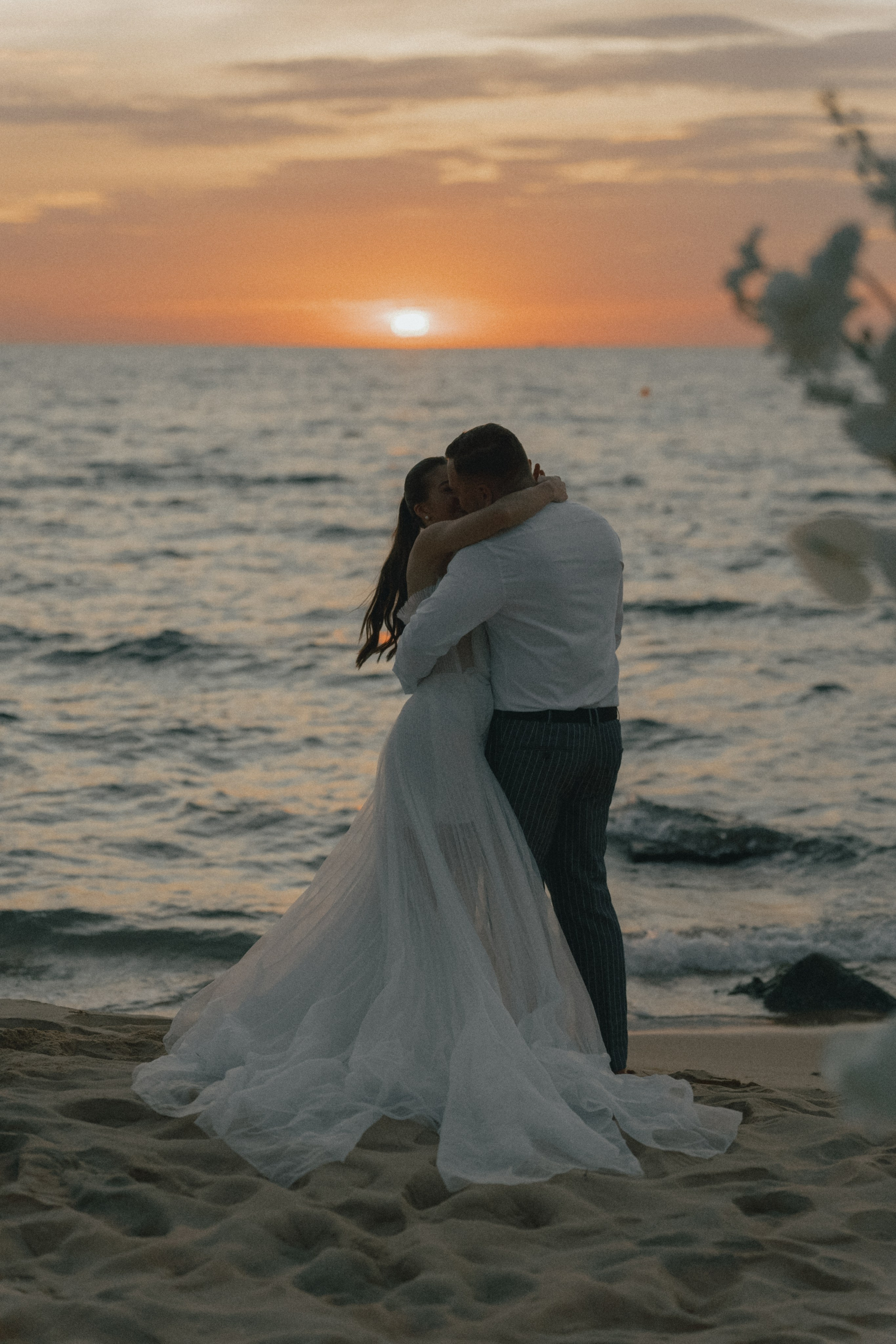 Иван & Анастасия. La Marée wedding agency Свадебное агентство на Фукуоке, Вьетнам — организация свадеб, декор, координация и помощь парам для идеального дня