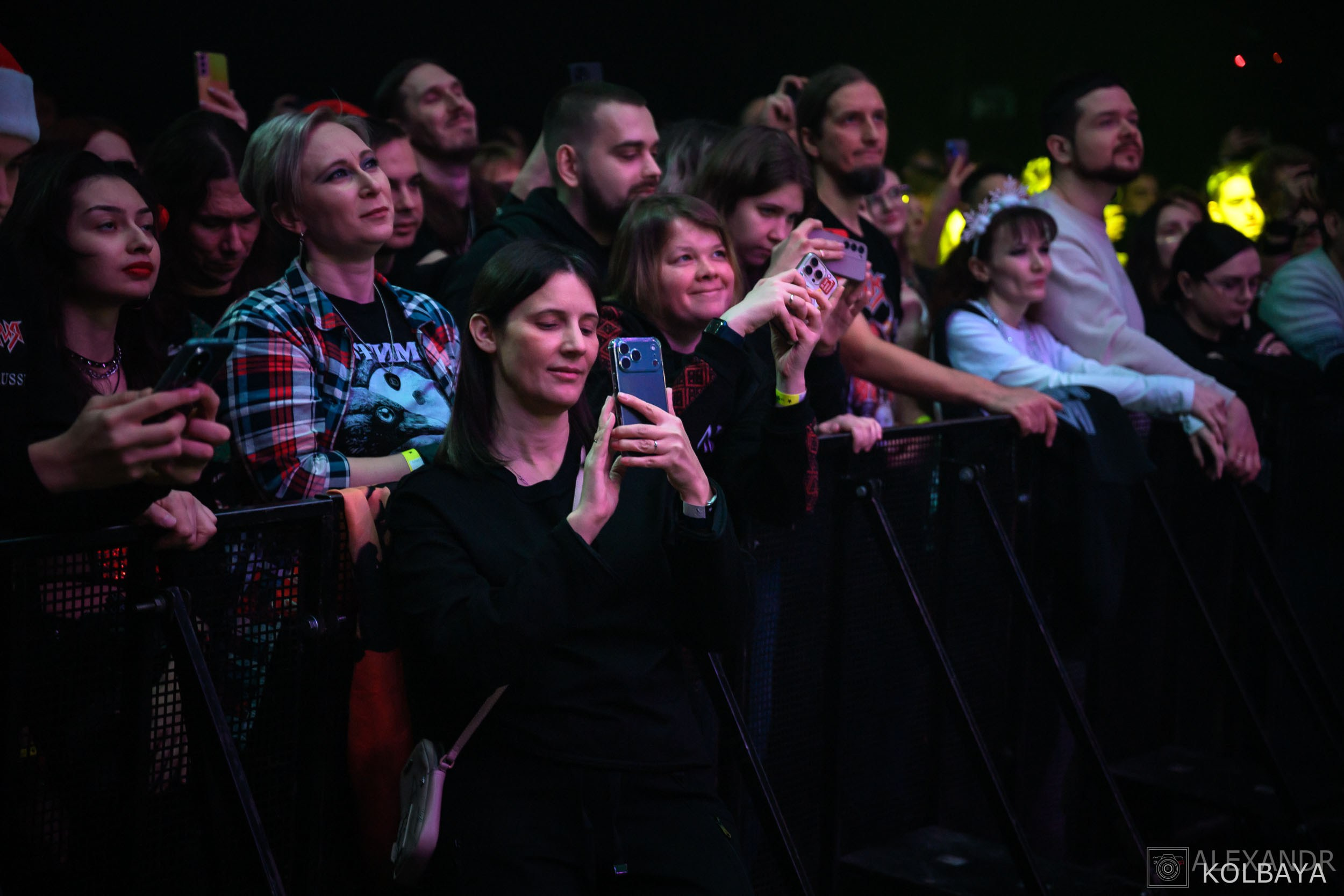 Фоторепортаж с Метал-Елки 2026. Концертный и театральный репортажный фотограф в Москве Александр Колбая