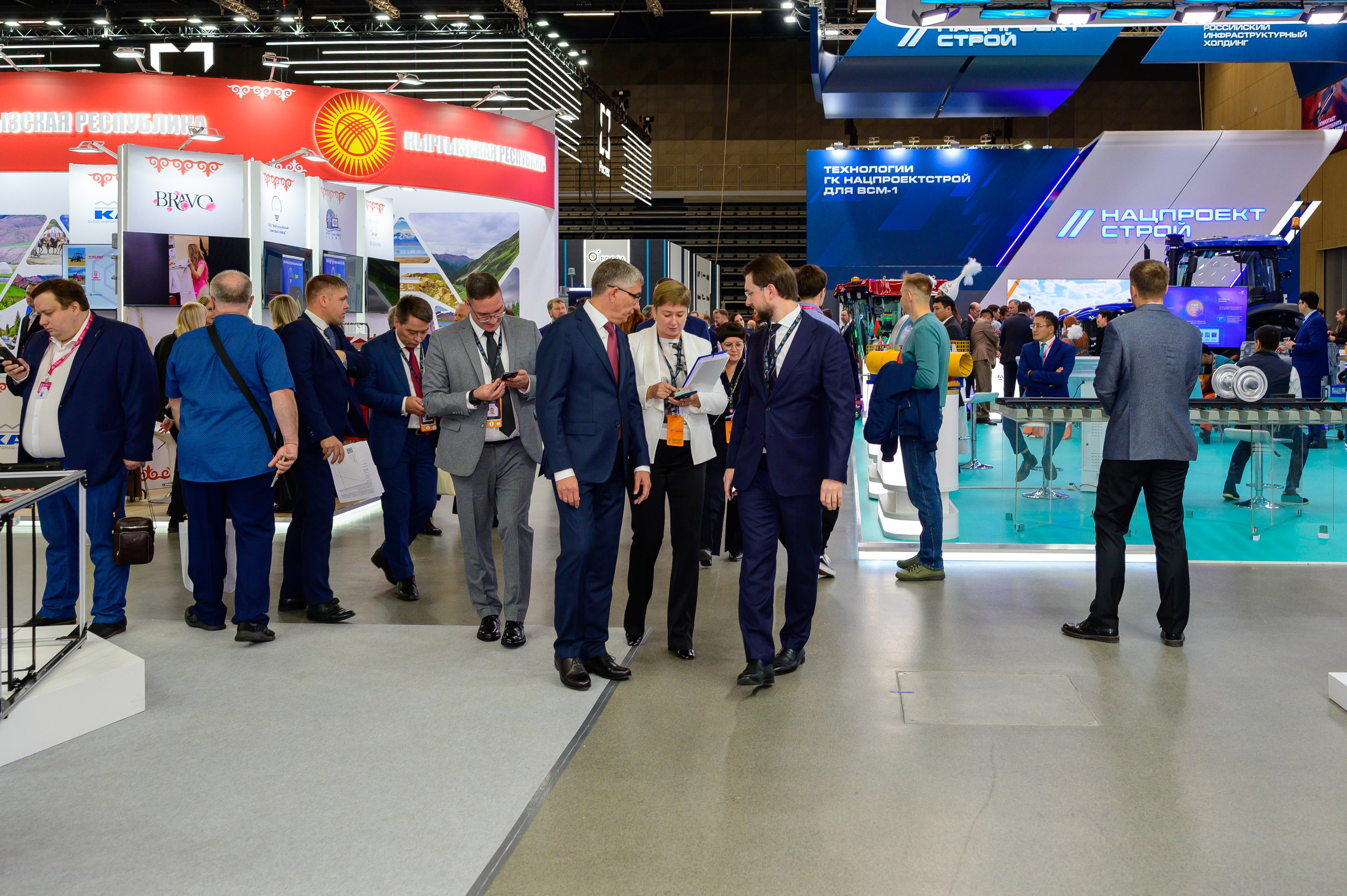 BigindustrialweekBelarus. Фотоуслуги, услуги фотографа, фотографирование важных событий