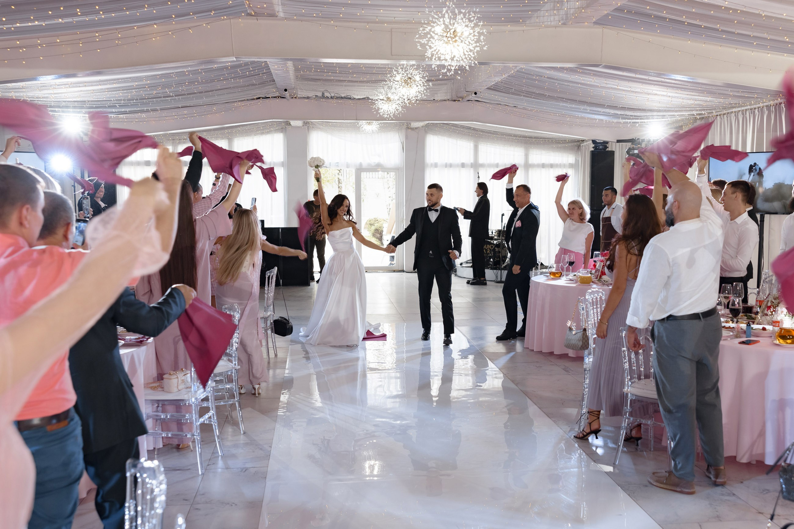 Даниил и Яна. Свадебный фотограф и видеограф Юрий и Эля Дубинины