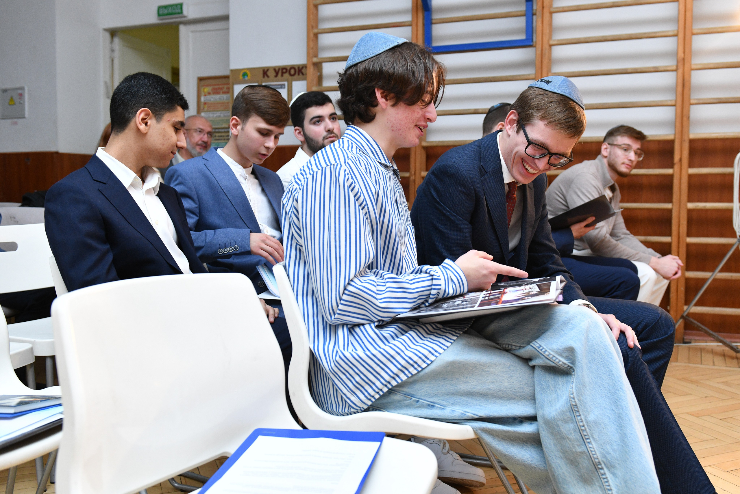 Выпуск 2025. Еврейская школа. Свадебный и портретный фотограф в Москве Галина Борисова