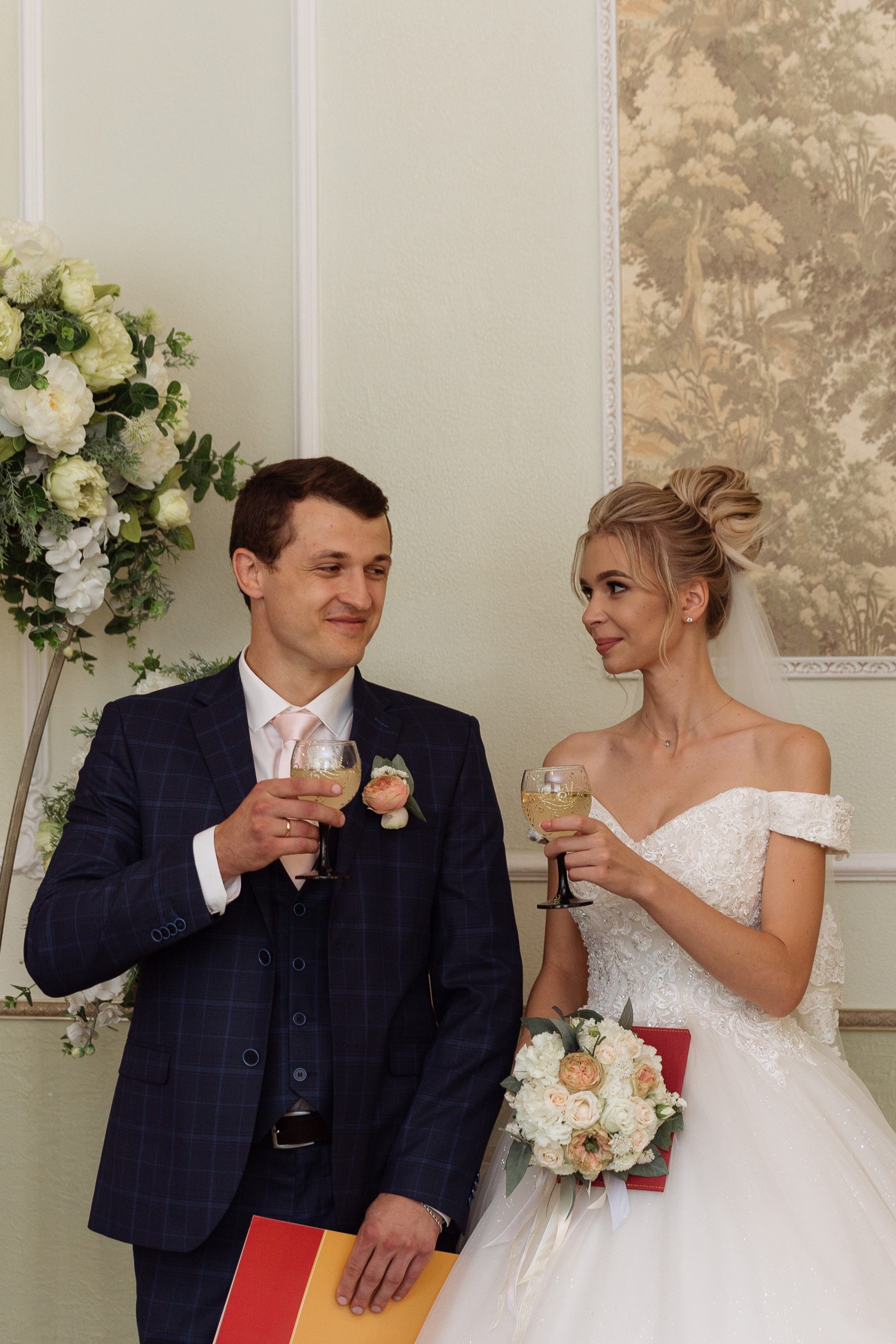 A | A. Свадебный фотограф Ростов-на-Дону Алла Белова