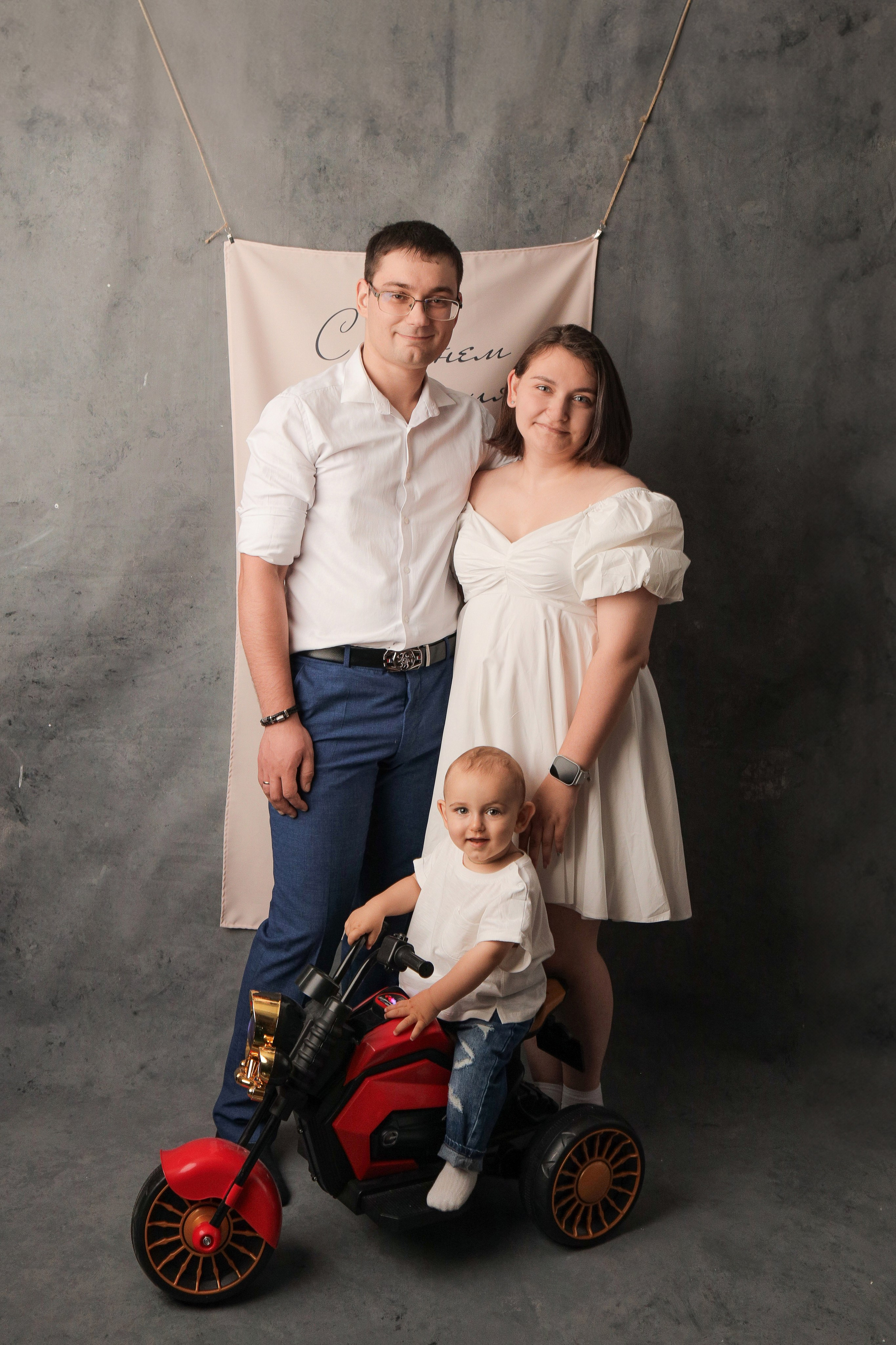 Годовасие — мальчики. Фотограф новорожденных в Новокузнецке Анна Горошникова