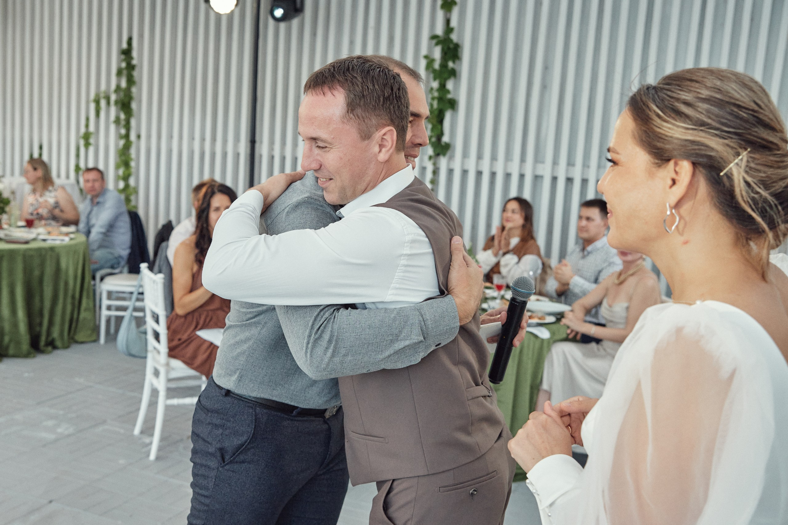 Счастье здесь. Свадебный фотограф Антон Артюшин. Работаю в Нижнем Новгороде и Москве