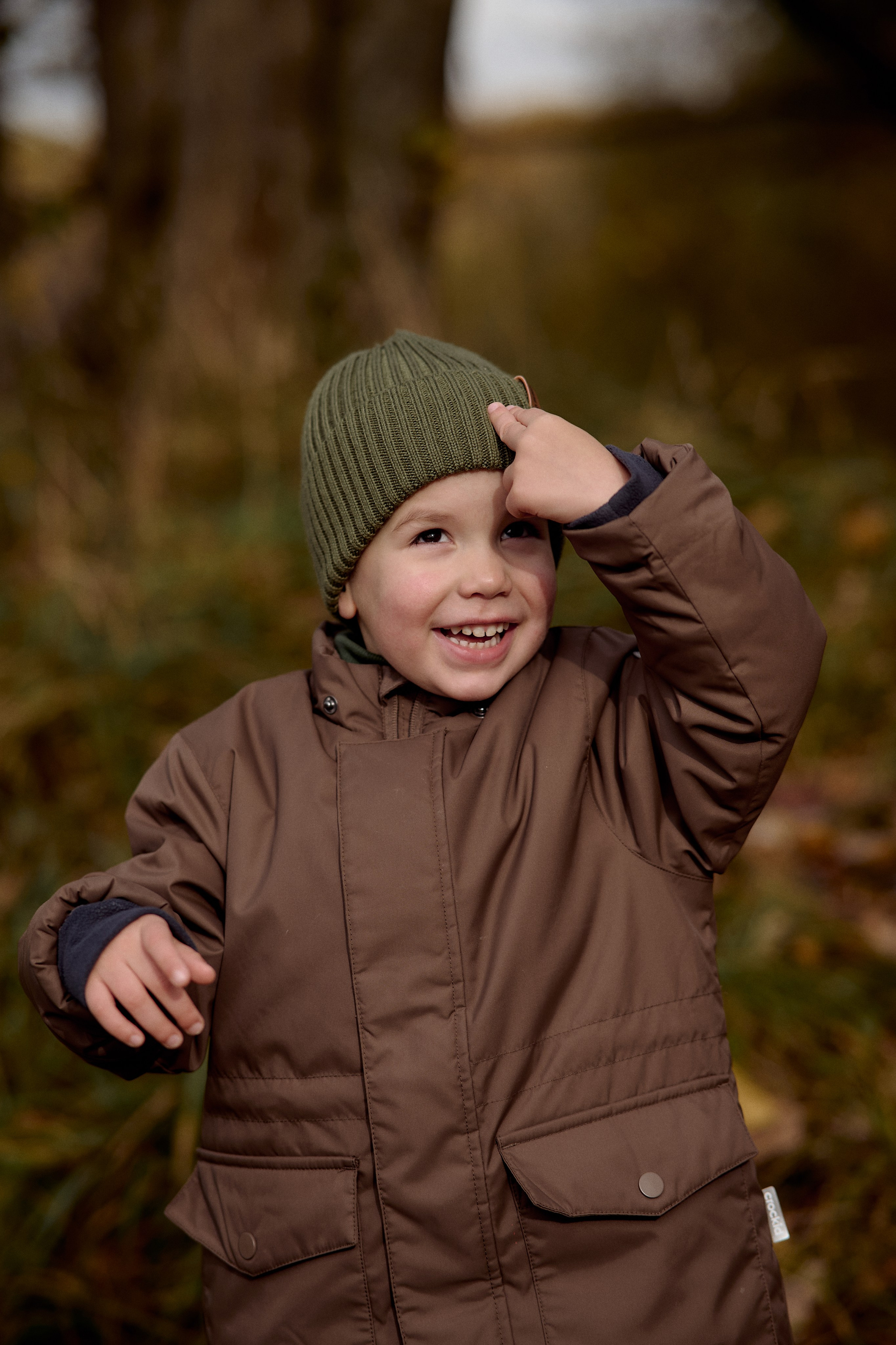 Вова, Юля и Максим в осеннем парке. Семейный и свадебный lifestyle-фотограф в Москве Мария Петрова