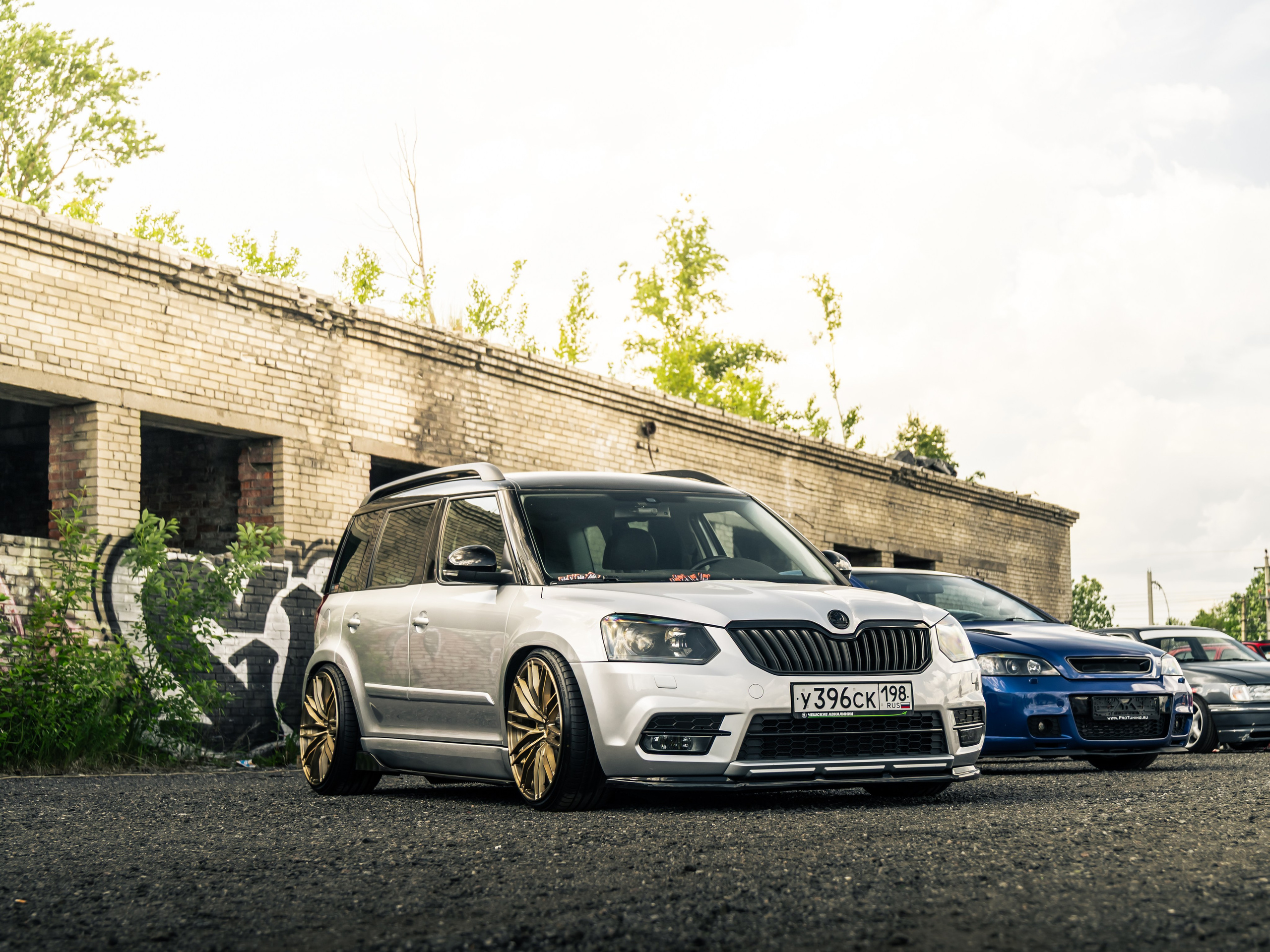TURBO NIGHT. Opasnophoto