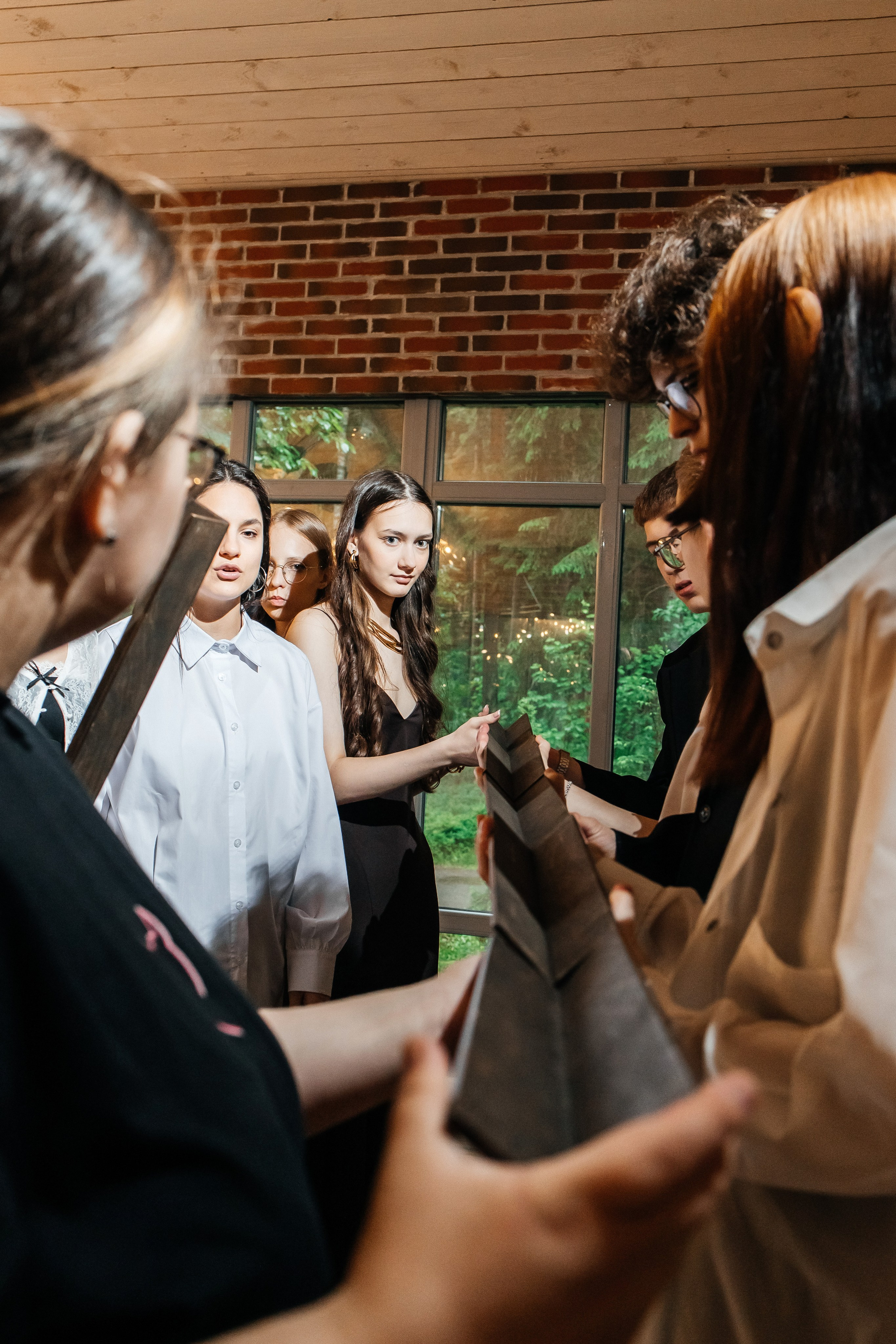 Выпускной 9 класс. Фотограф в Санкт-Петербурге Виктория Безверхая