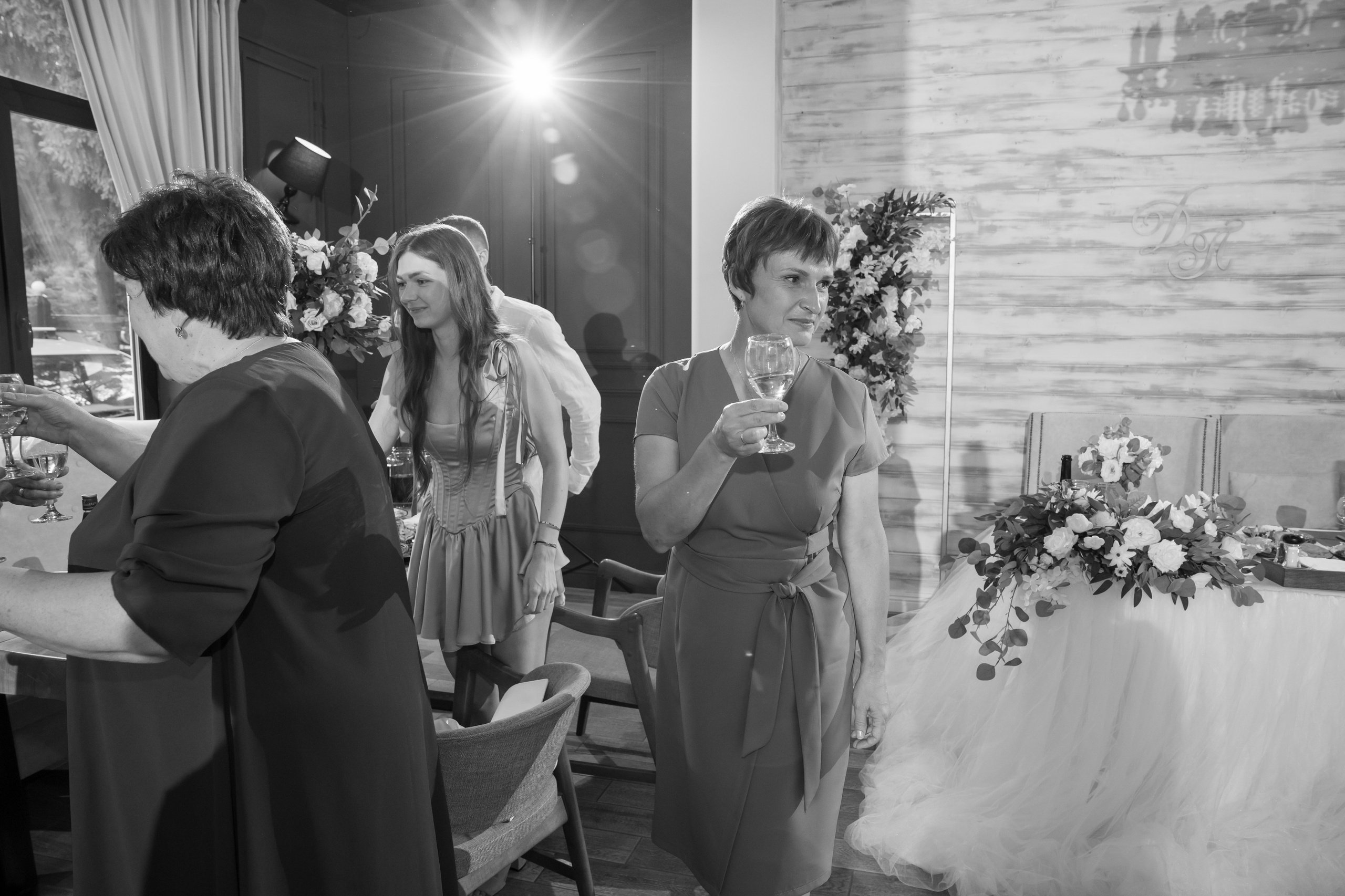 Полина и Дмитрий, загородный клуб «Барин», ЗАГС в г. Пушкино. Свадебный и репортажный фотограф (Москва, Королев и другие)