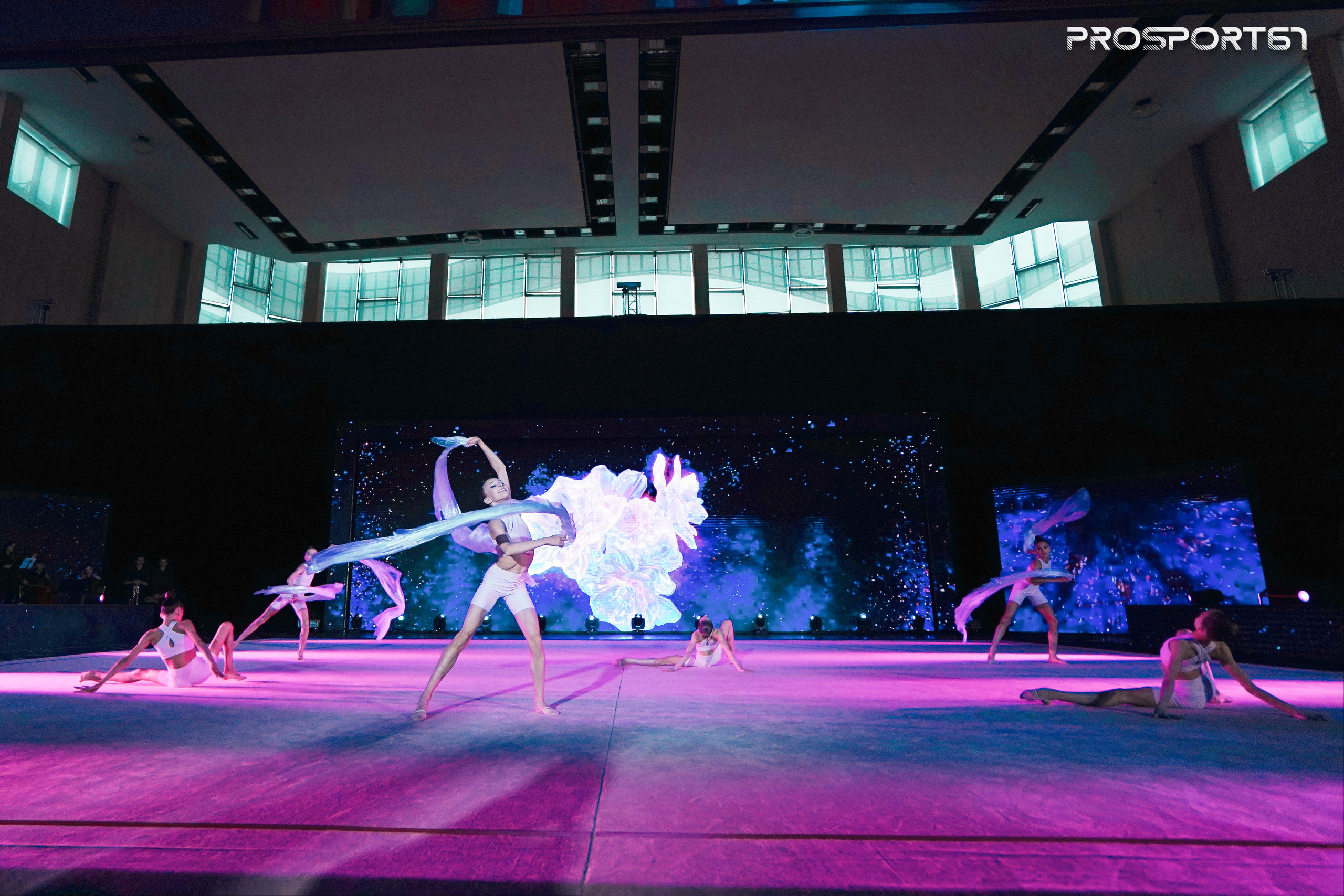 Закрытие. Хрустальная роза 2025 г.Минск. Спортивный фотограф Олег Медведев | prosport67 | Смоленск