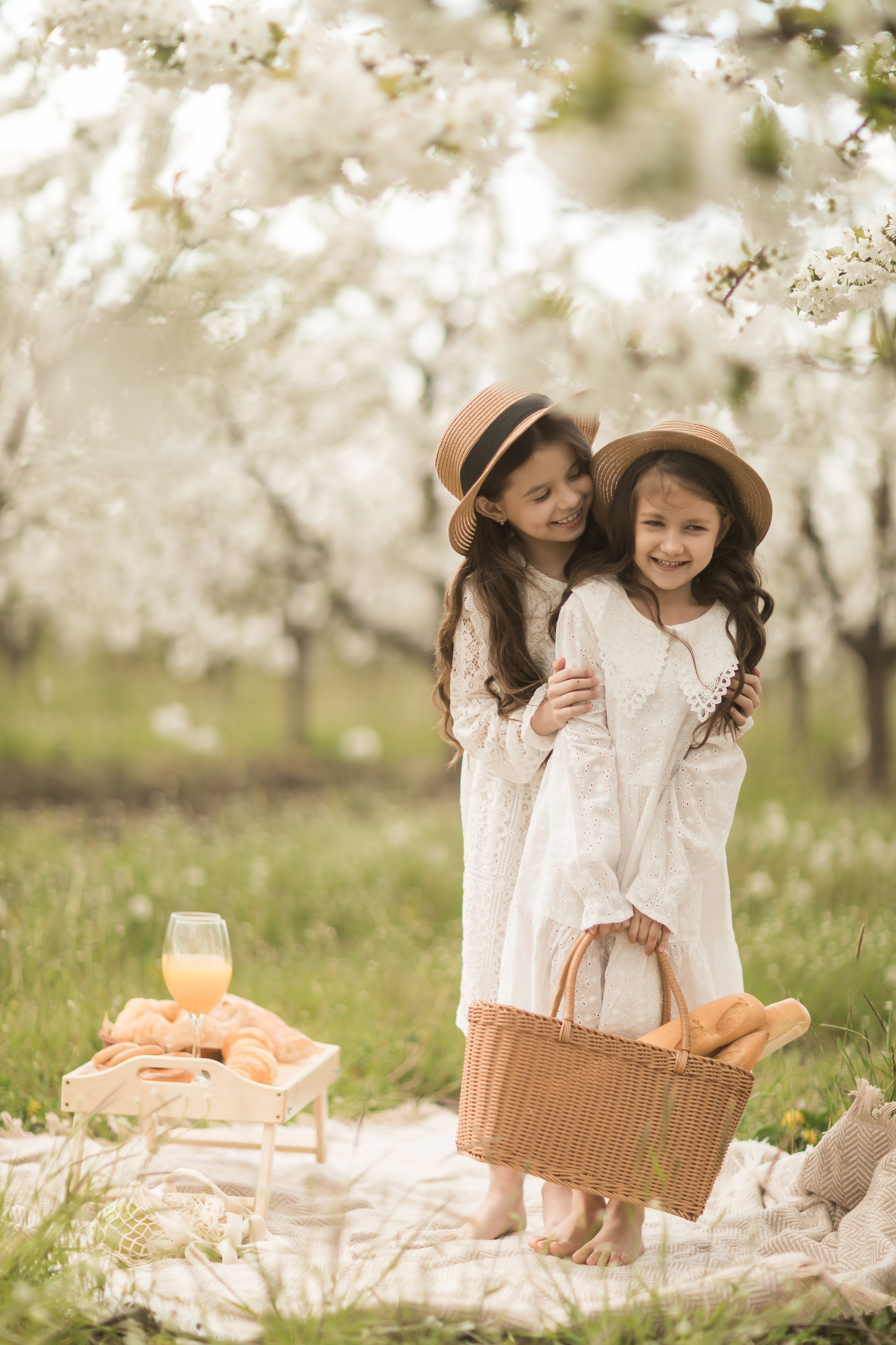 Вишневый сад. Семейный и детский фотограф Краснодар Валерия Власенко