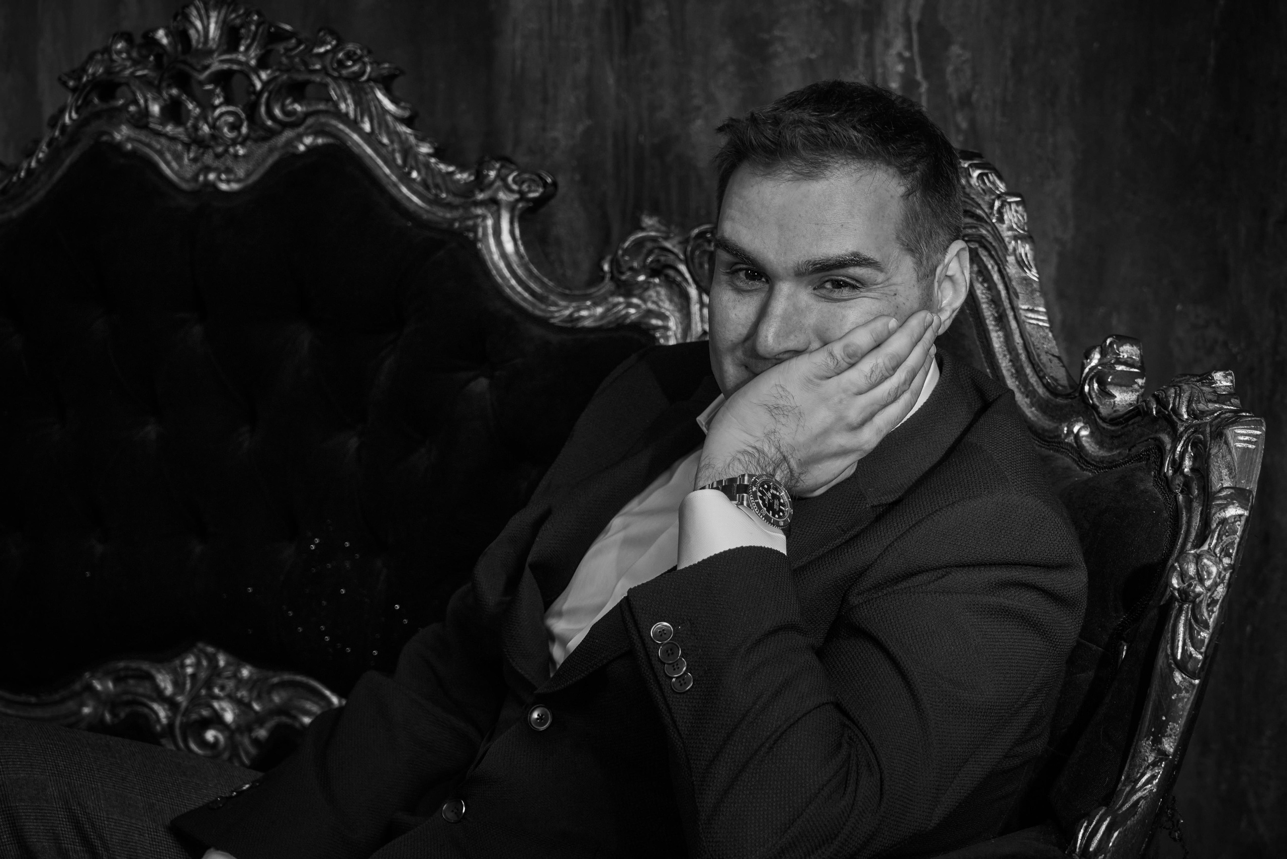 Деловой портрет в студии. Свадебный, семейный и контент фотограф в Санкт- Петербурге Елена Грие