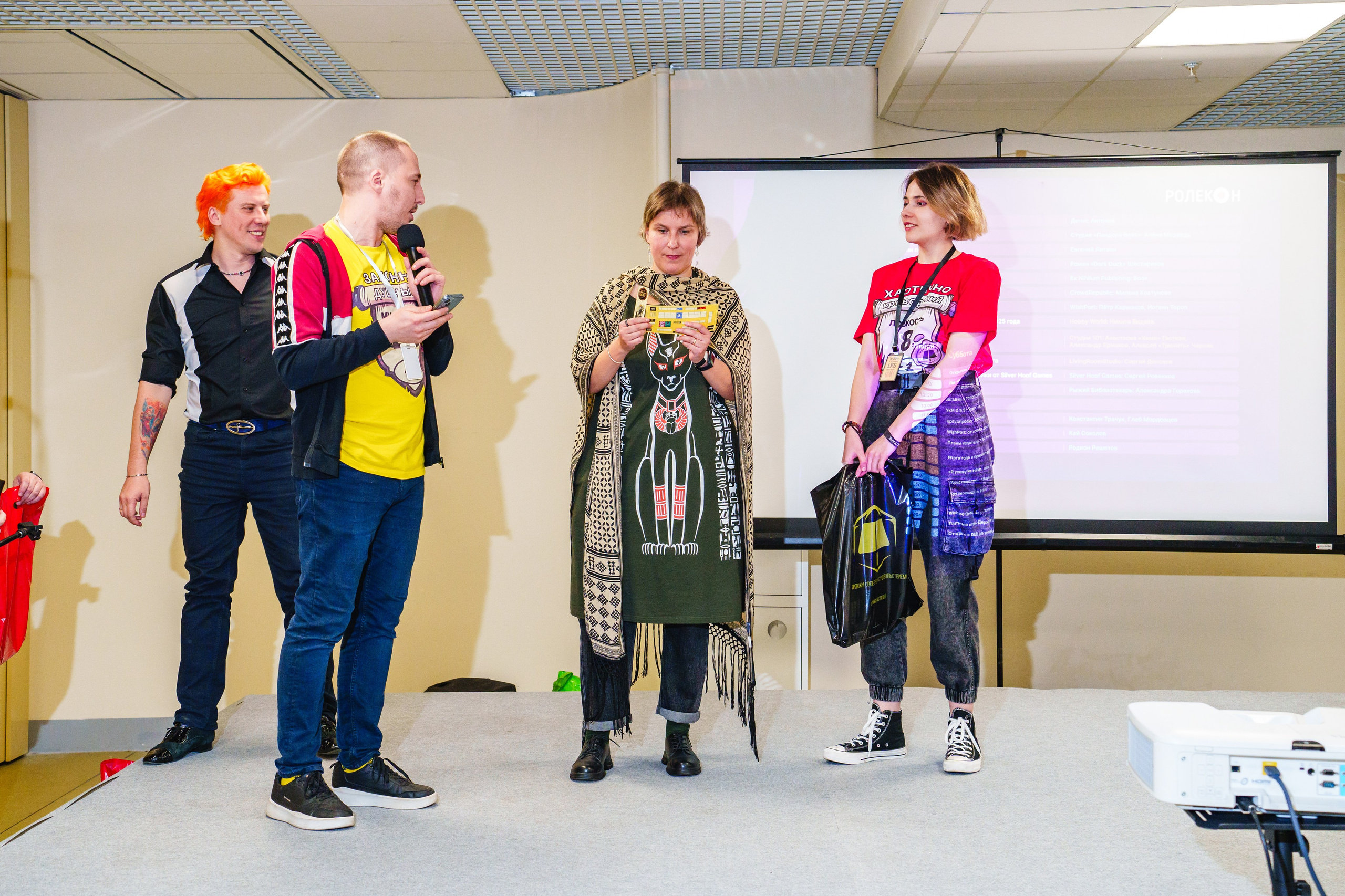 Living room studio. Ролекон 24. Великолепный фотограф Александр Захарченко