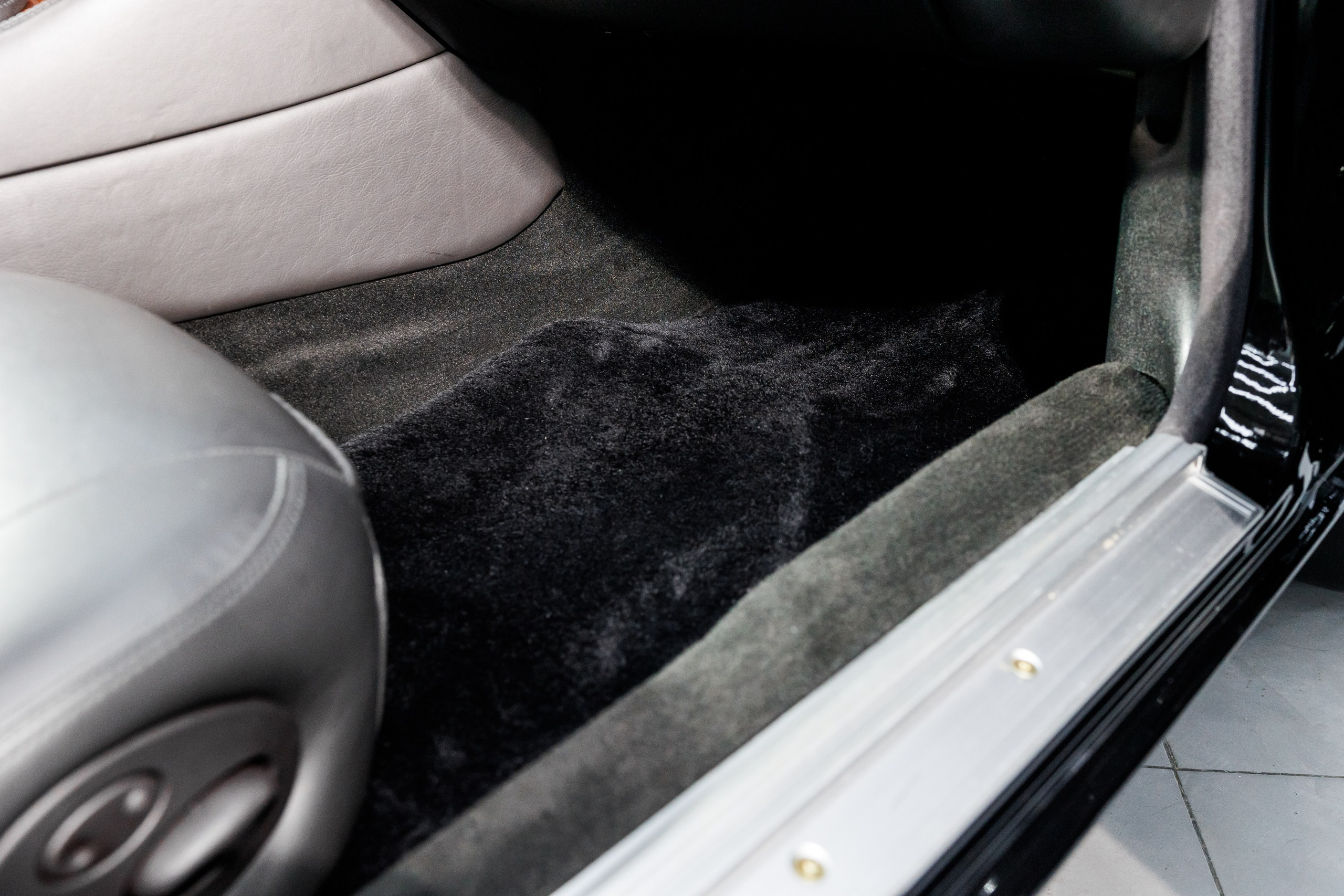 Автомобильная фотосъёмка Daimler Xj8. Фотограф Сергей Лукьянов @xapeton_photo Москва