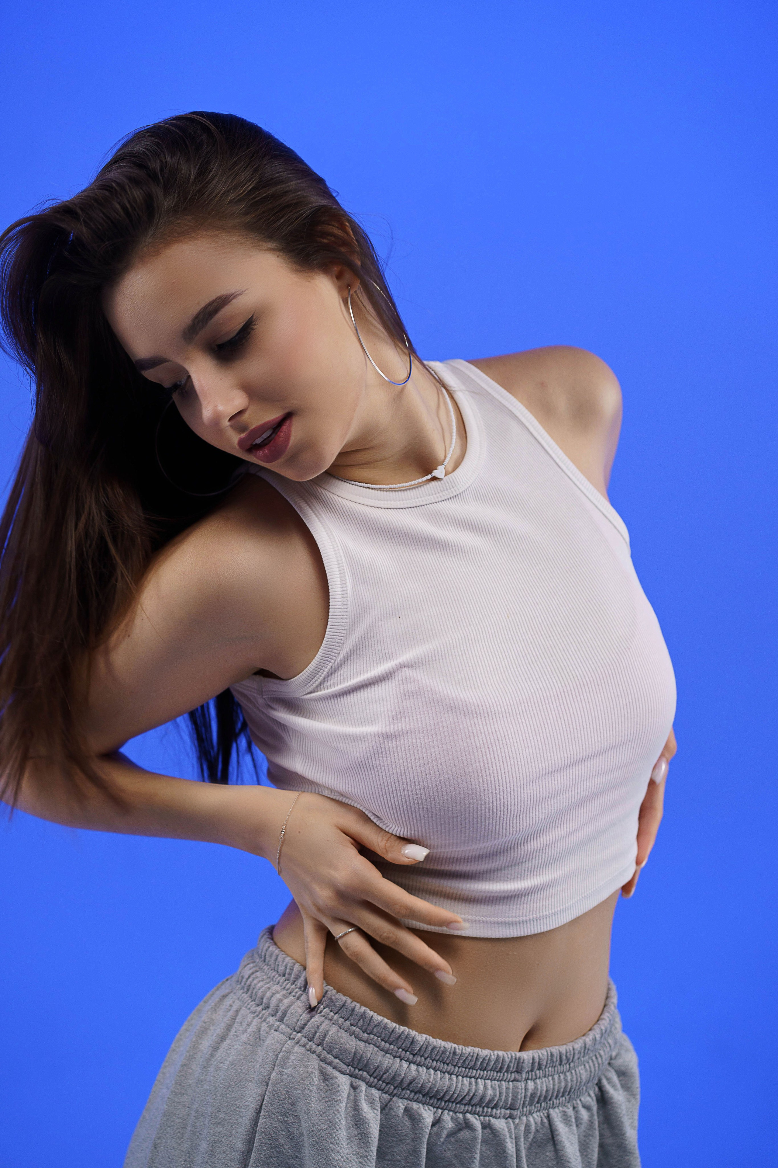 Студийный минимализм. Виктория Алпеева — фотограф по любви