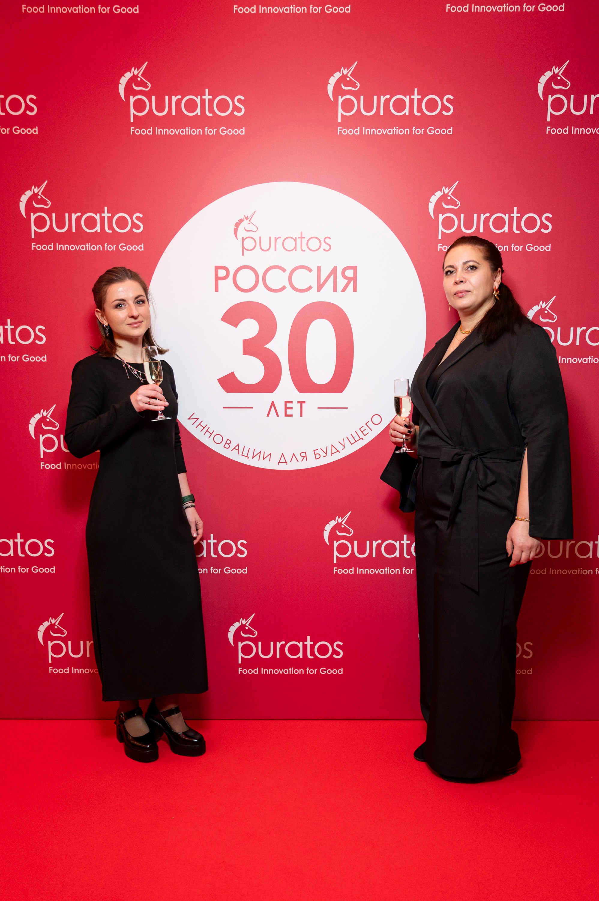 Новогодний корпоратив Puratos. Репортажный фотограф и видеограф Слава Думчев. Тимбилдинги, отчетники, корпоративы