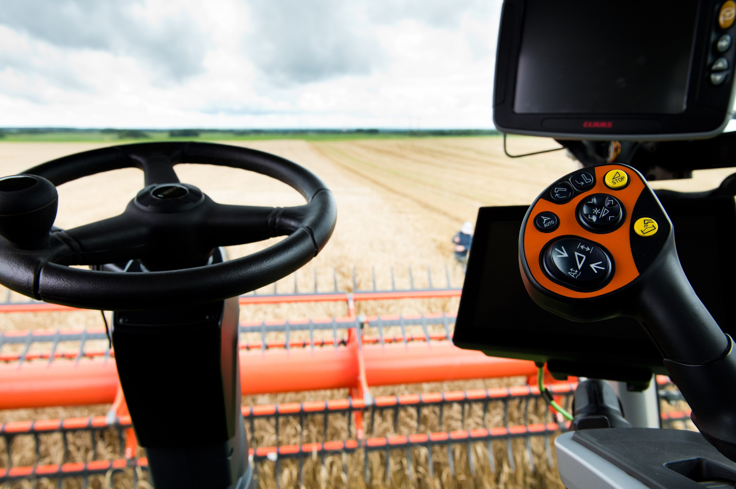 Обзор сельскохозяйственной техники CLAAS. Репортажный фотограф и видеограф Слава Думчев. Тимбилдинги, отчетники, корпоративы