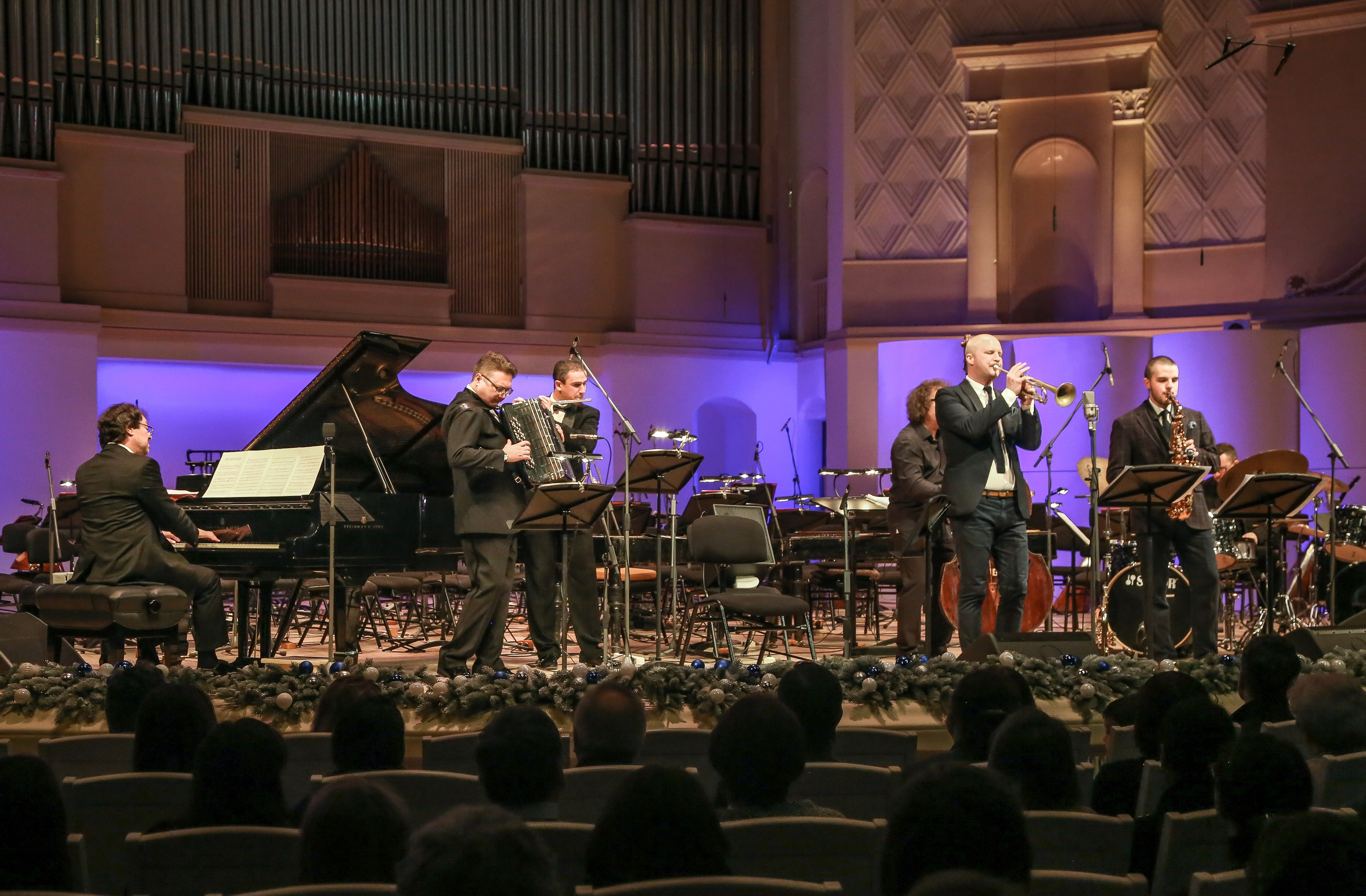 Концерт в Старый Новый год. Дарья Письменюк / Darya Leitstern — фотограф, музыкант, журналист, путешественник
