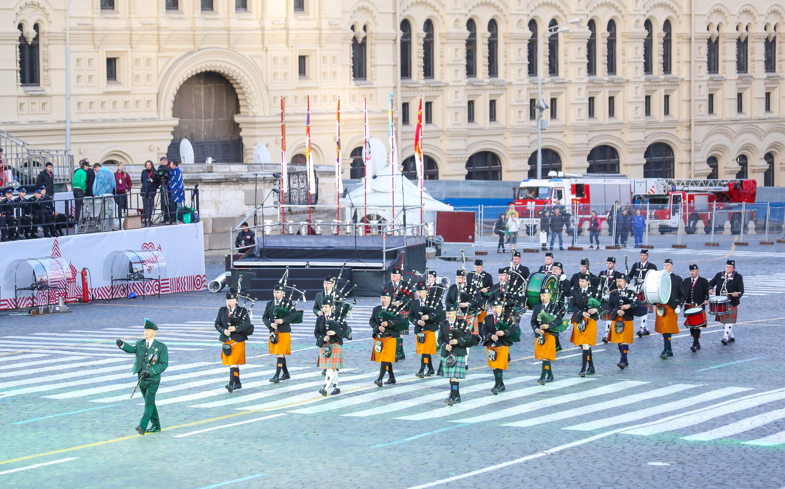 Фестиваль «Спасская башня» — 2014. Дарья Письменюк / Darya Leitstern — фотограф, музыкант, журналист, путешественник