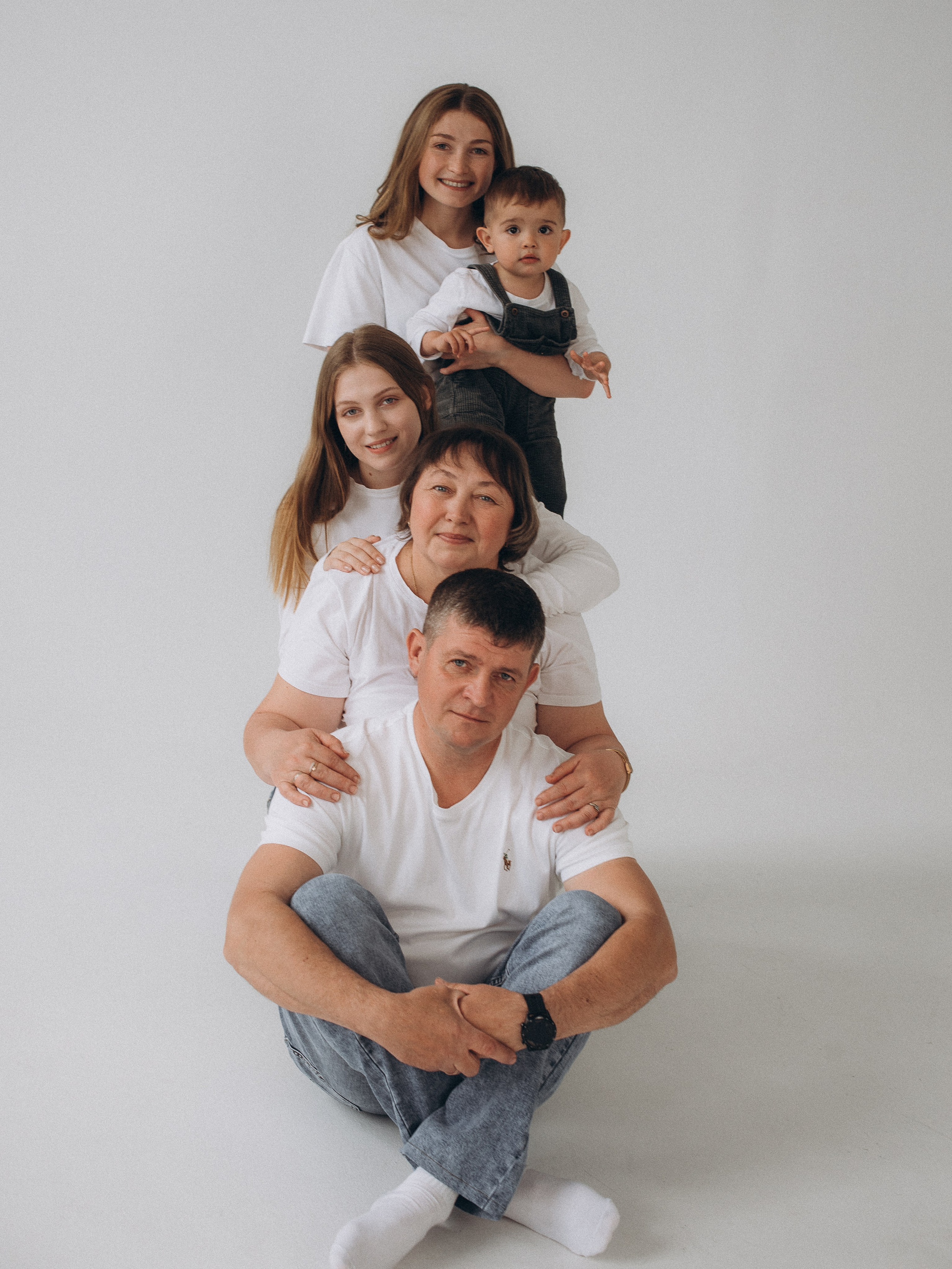 Семейная фотосессия в студии. Фотограф Любовь Подосенова Липецк|Воронеж