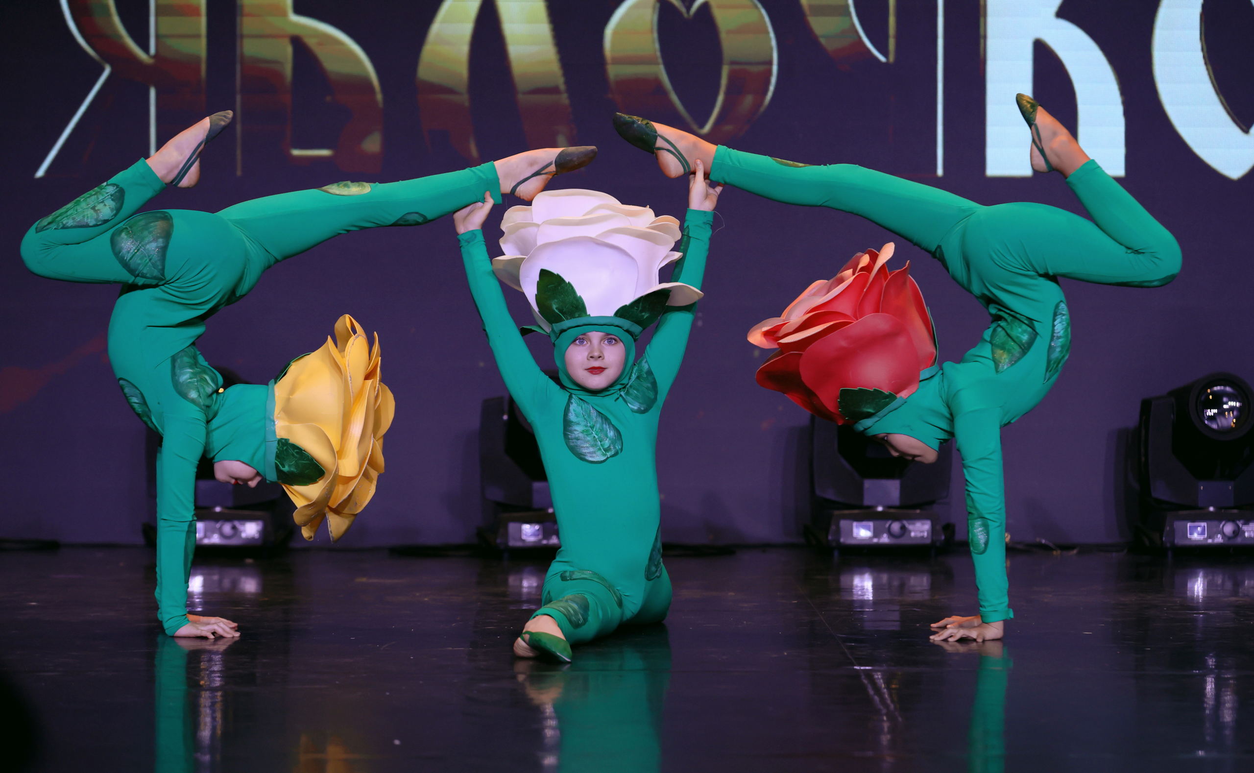 7 марта, часть 2, г. Нефтеюганск. Золотое яблочко