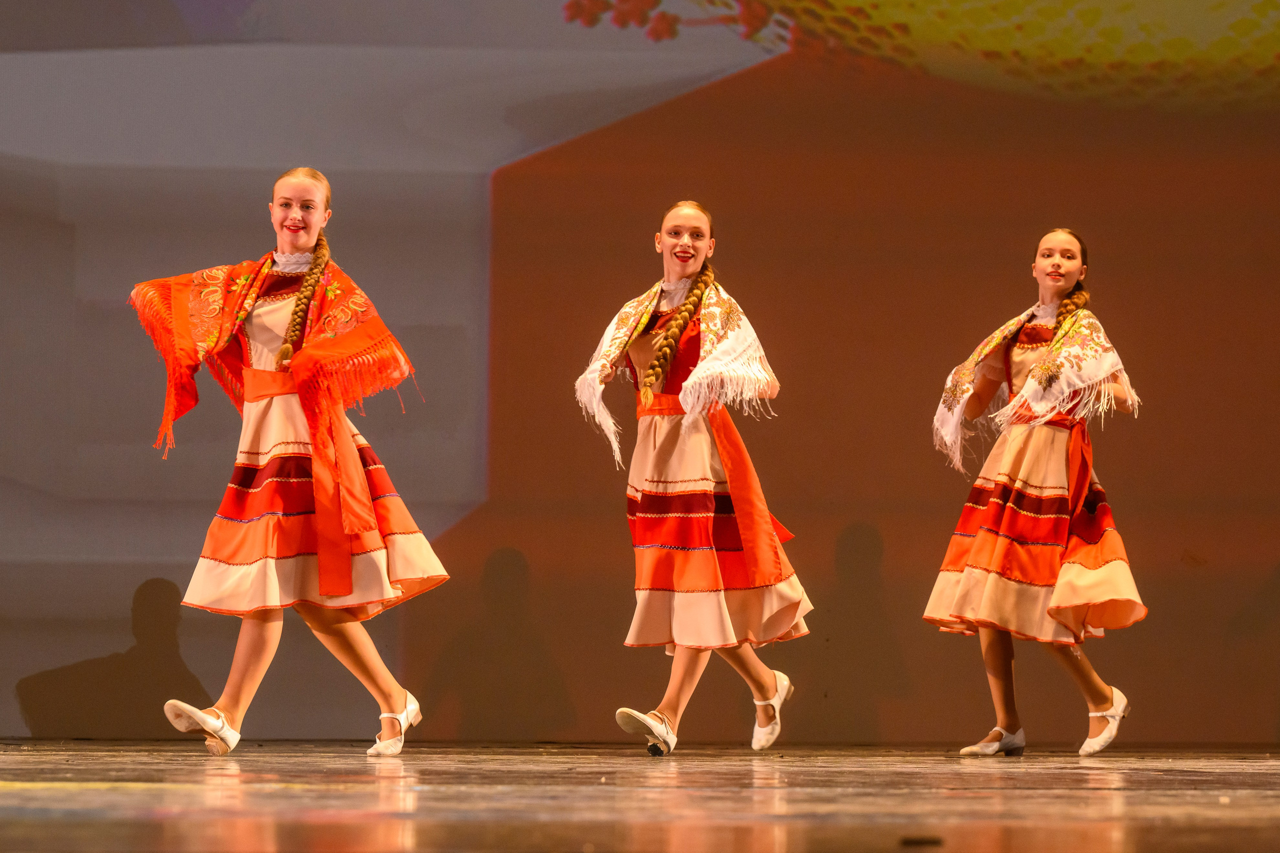 23 апреля, часть 2, БКЗ Октябрьский, г. Санкт-Петербург. Золотое яблочко