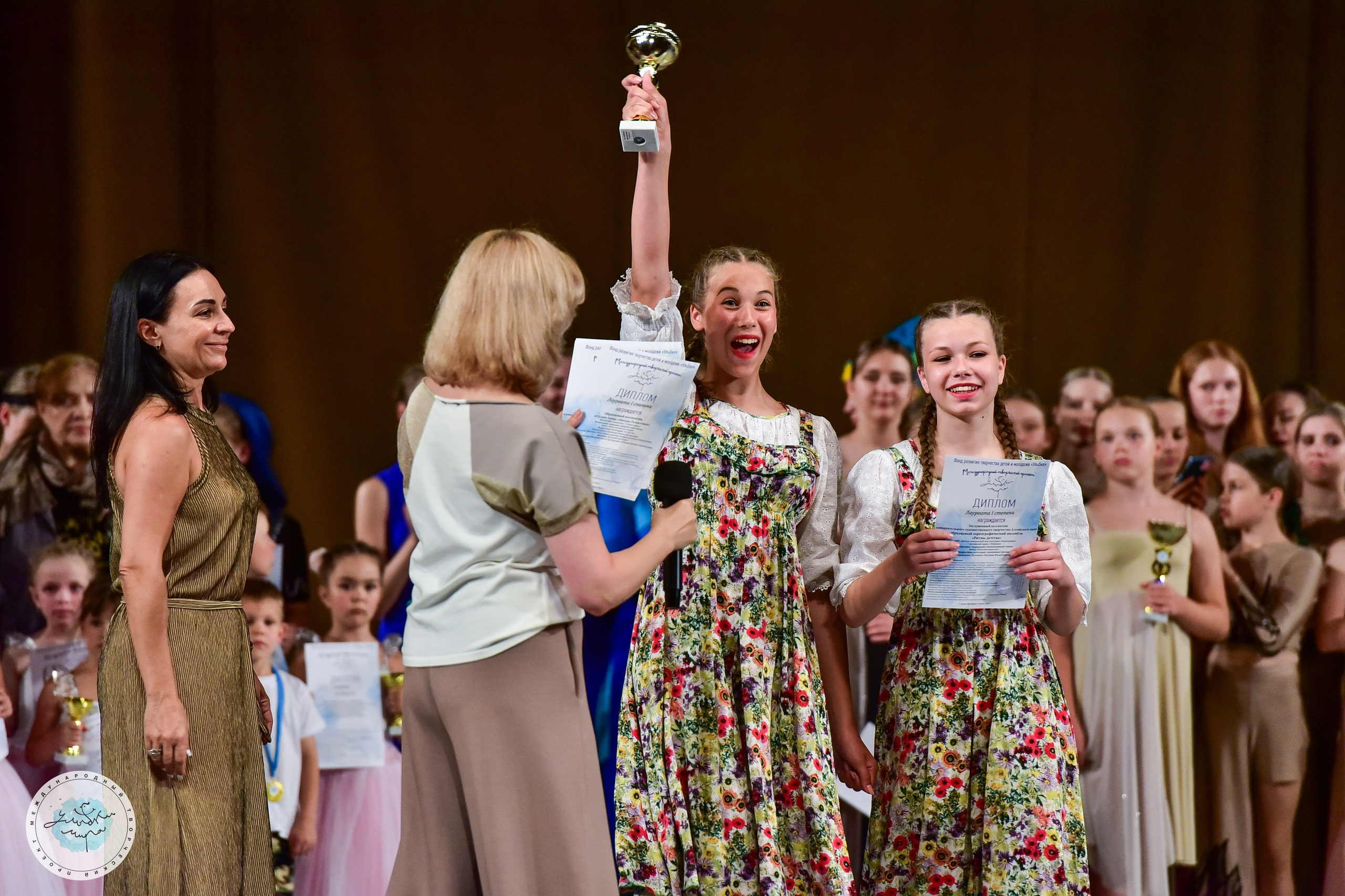 04.07.2024 Финал Международного творческого проекта «Улыбки Мира» г. СПБ. Медиастудия Фото Концепт