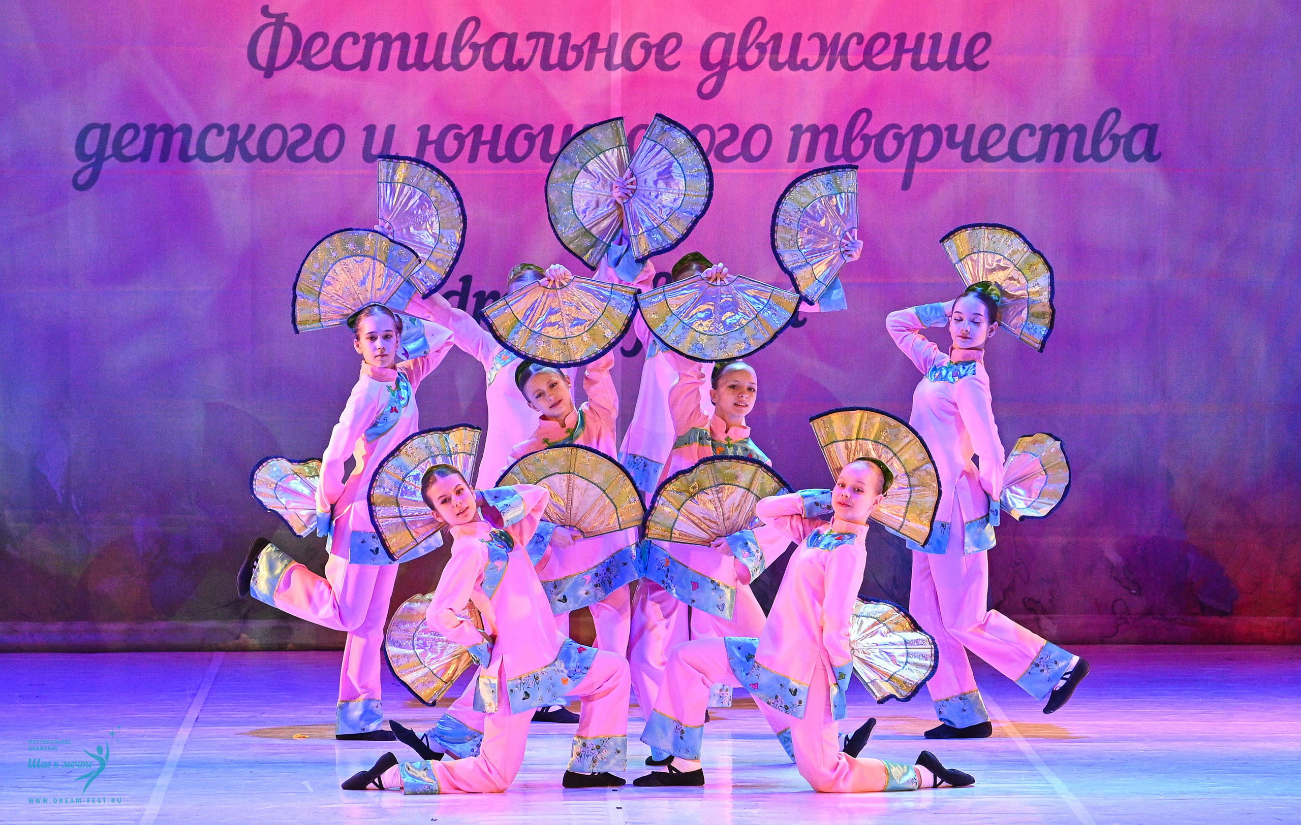 11.04.2025 Фестивальное движение «Шаг к мечте» г. Москва. Медиастудия Фото Концепт