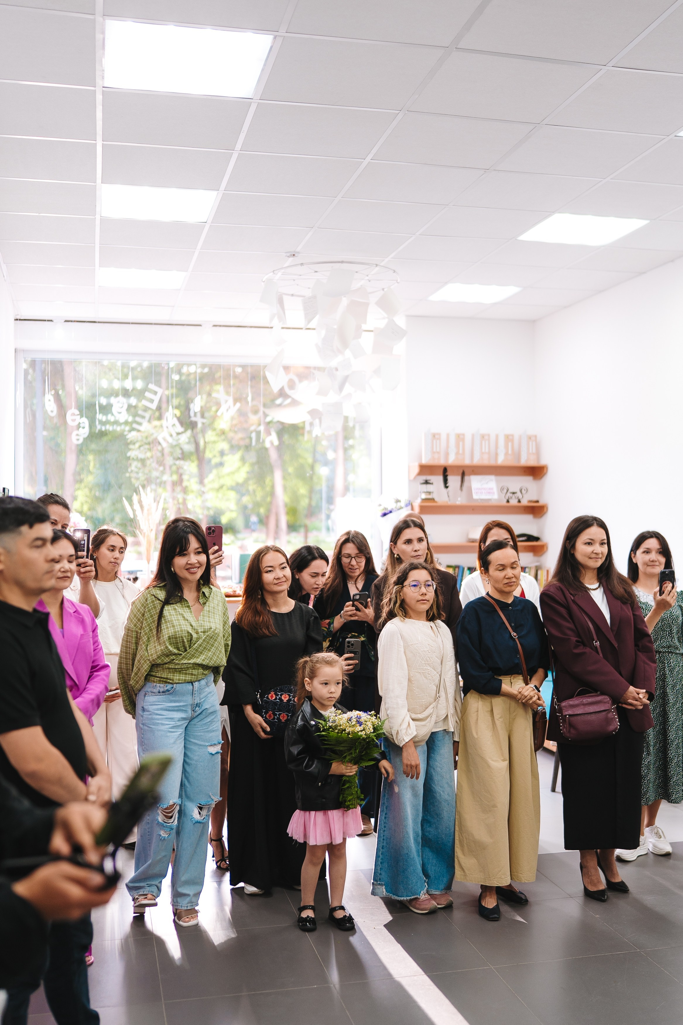 Фотосъёмка выставки детского фотографа в Уфе — репортаж и живые эмоции