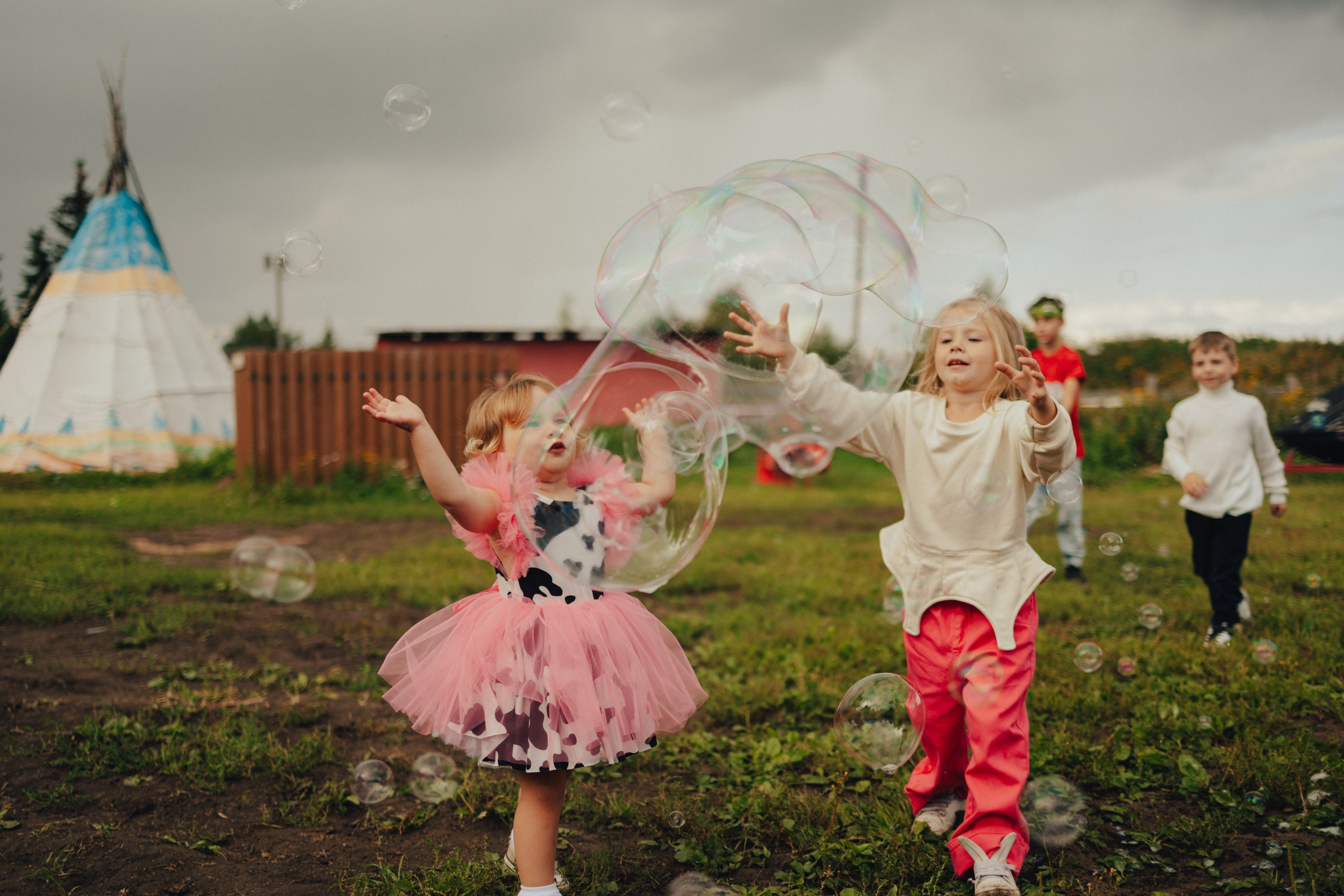 Лера 2 годика. Репортажный и портретный фотограф в Санктпетербурге. Видиосъемка мероприятий в Санкт-Петербурге