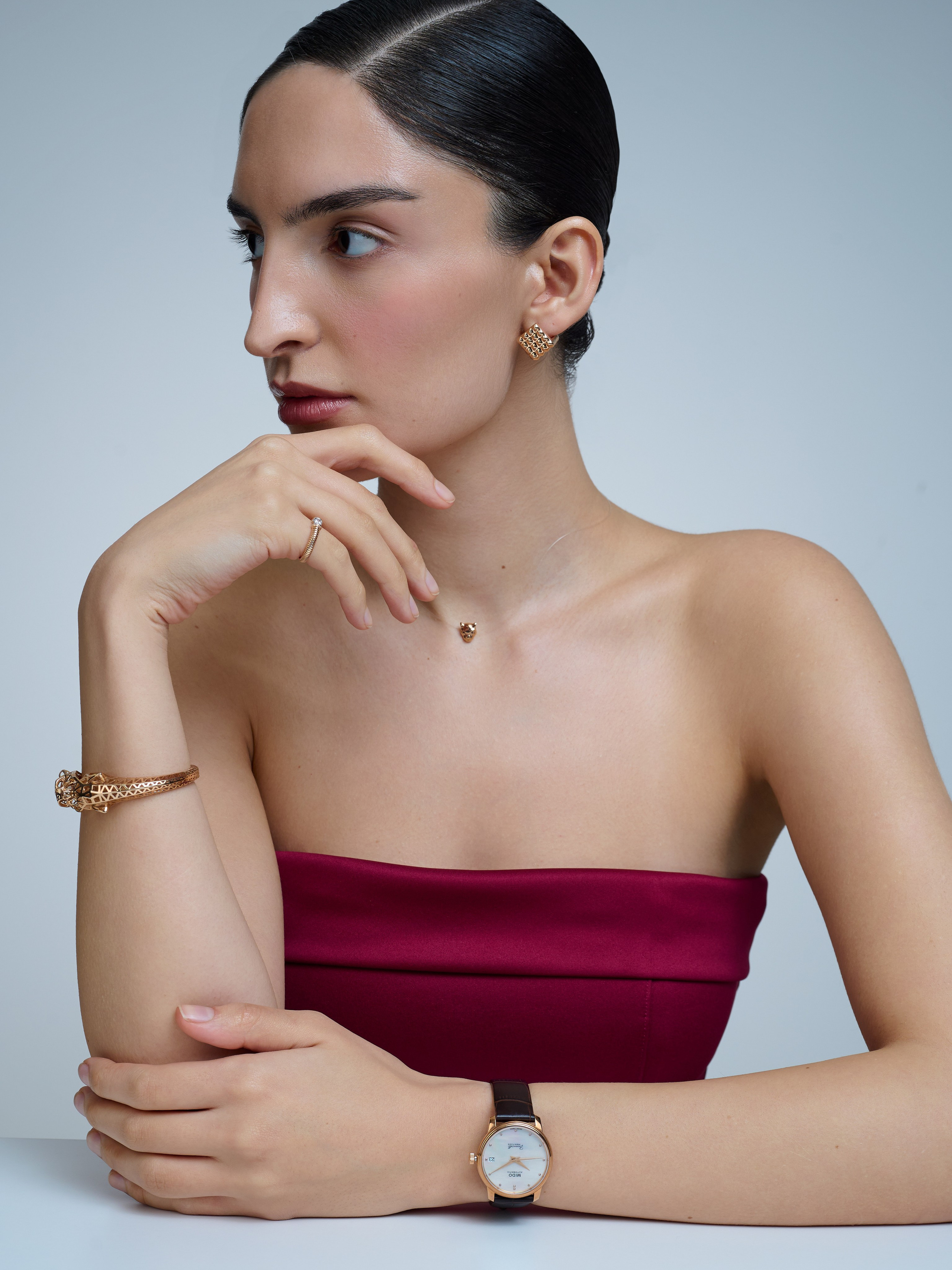 Каталог для бренда AllTime. Фотограф для брендов в Москве Ксения Чупрунова