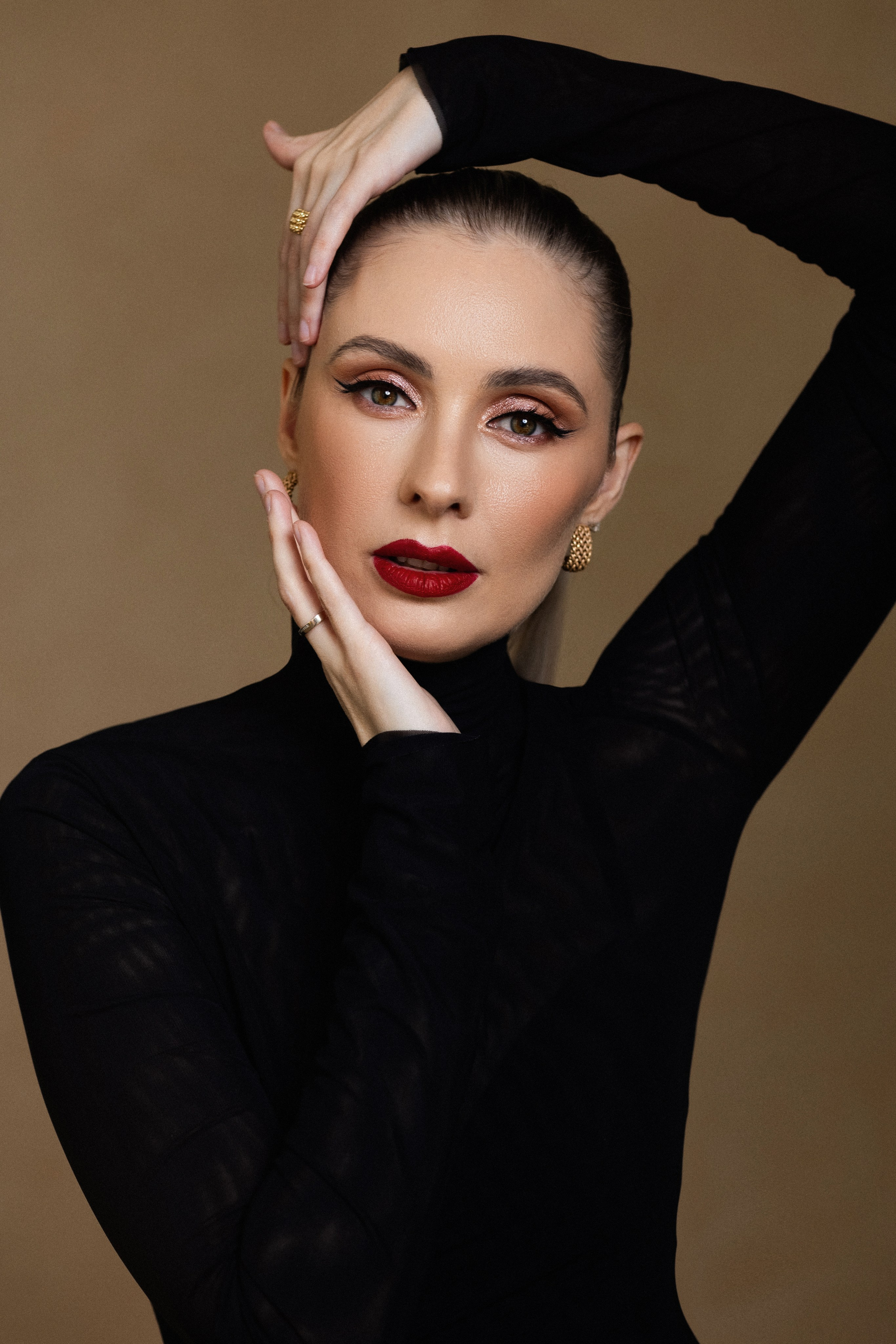 Портретная фотосессия девушек в Краснодаре. Фотограф в Краснодаре Анна Худокормова. Свадебные, семейные, детские фотосессии