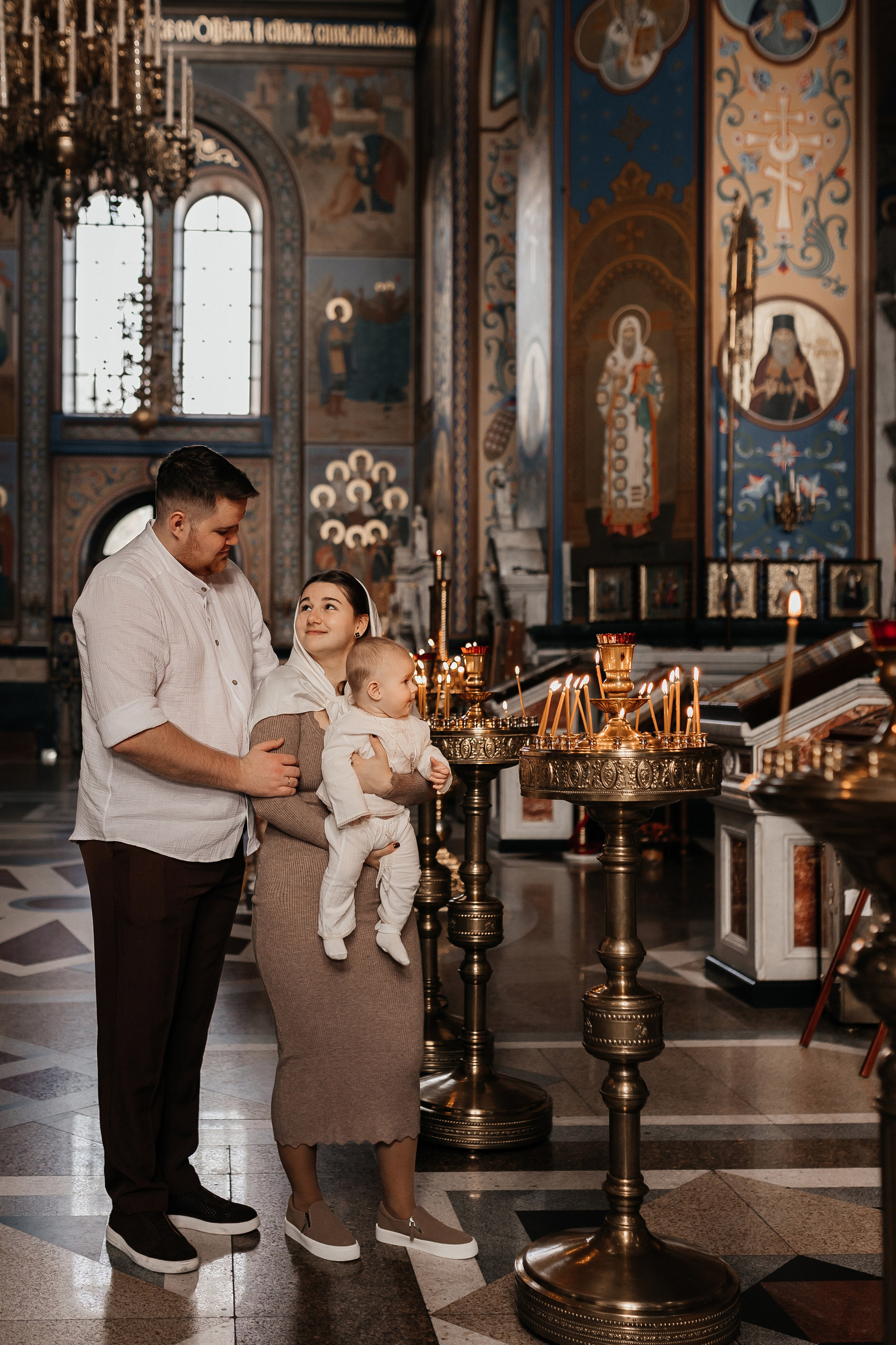 Ваш фотограф на Таинство Крещения и Венчания Морева Яна Краснодар. Семейный фотограф в Краснодаре Яна Морева