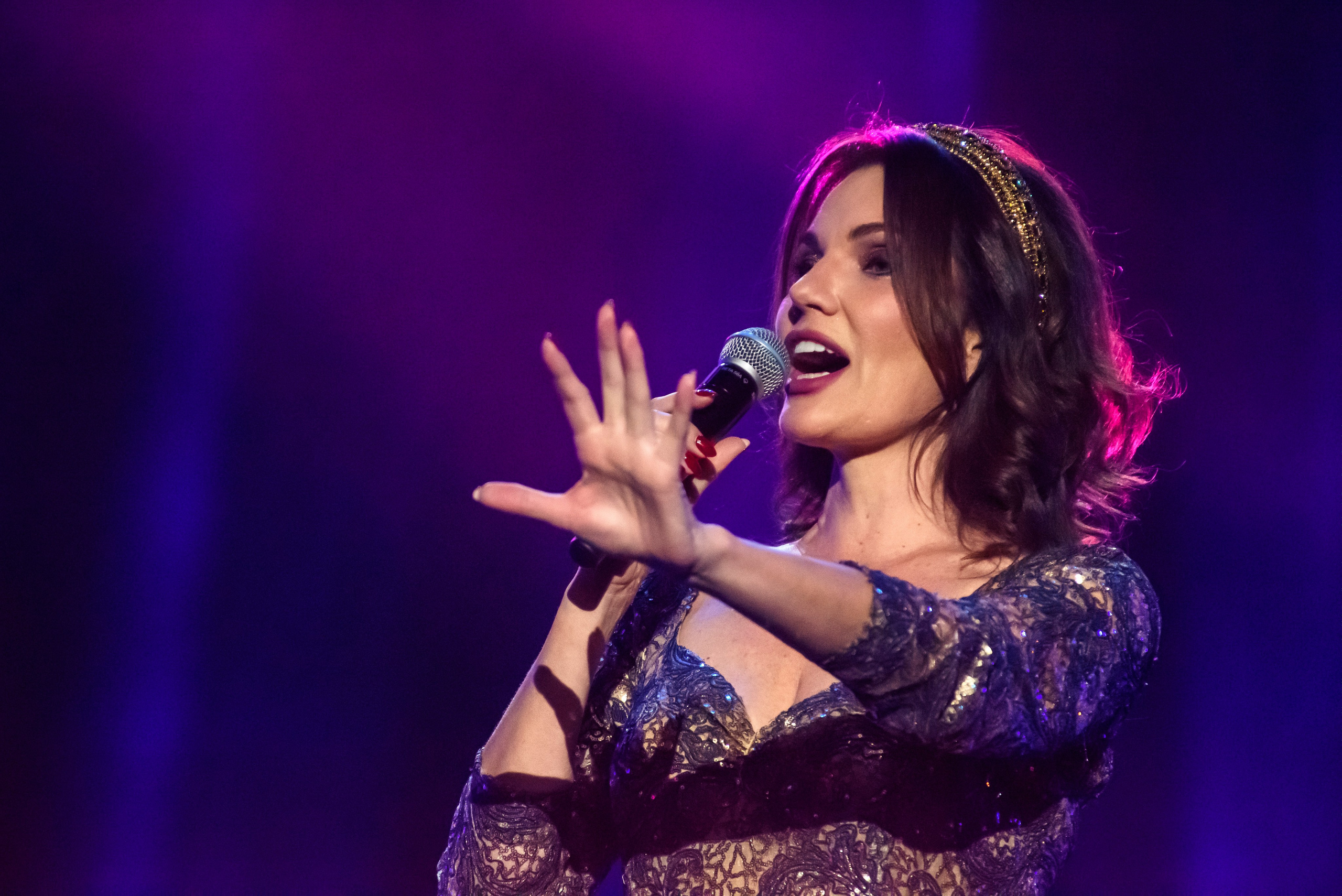 Лариса Рубальская «40 лет с песней по жизни» — Крокус Сити Холл. Бренд-фотограф для экспертов и блогеров в Москве Влада Горбовская