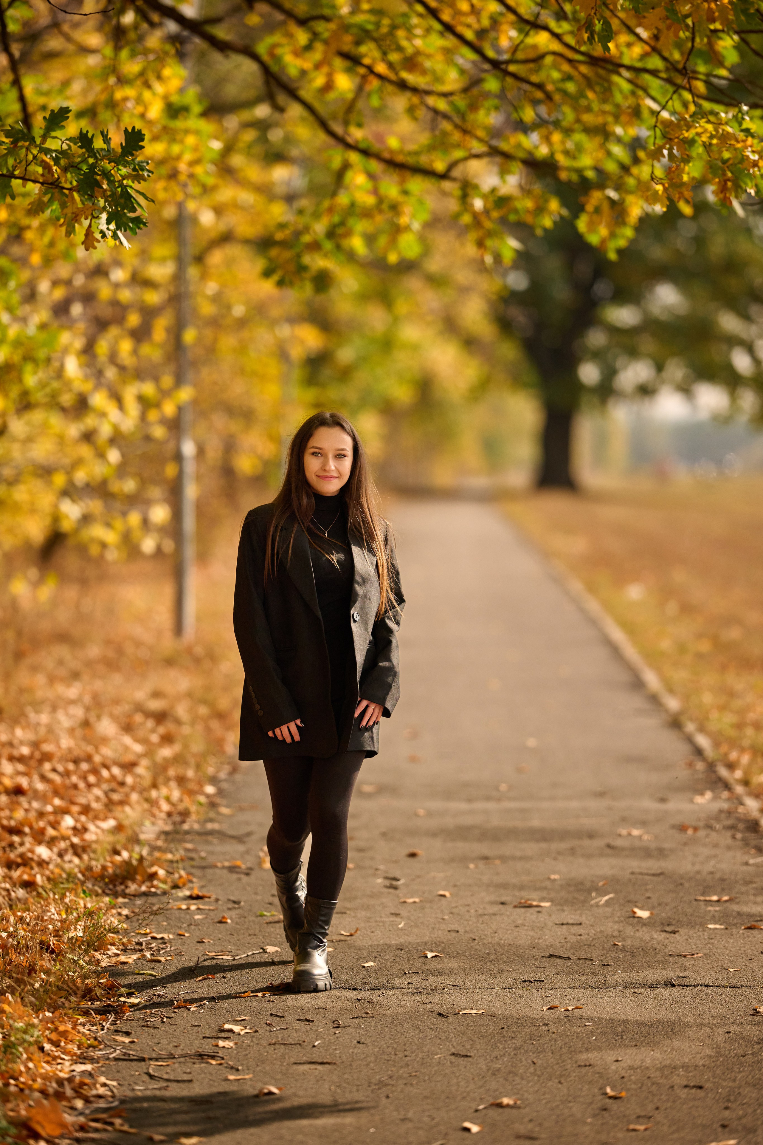 Фотосессия Елизаветы в осенних красках Старого Оскола. Профессиональный фотограф Старый Оскол, Губкин — свадьба, венчание, крещение, юбилей и день рождения