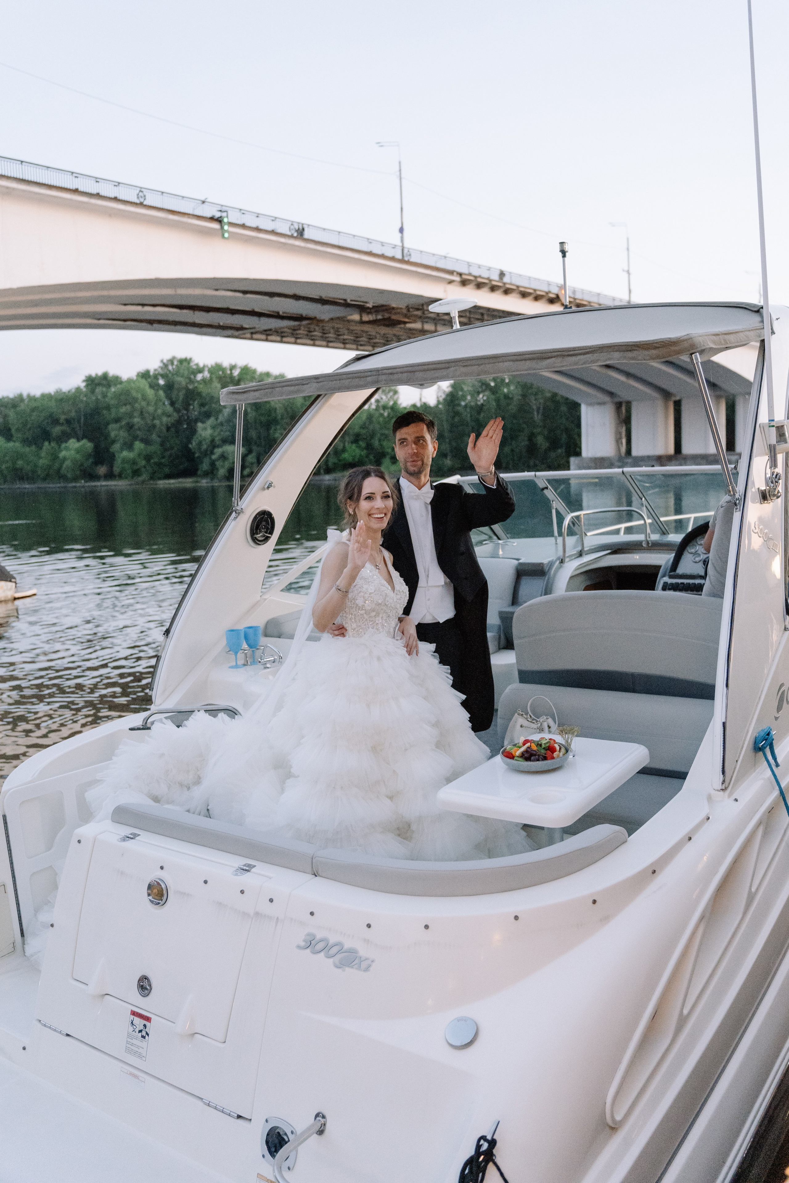 Выездная регистрация свадьбы в ресторане River Club Moscow. Свадебный и семейный фотограф в Москве Светлана Зоткина