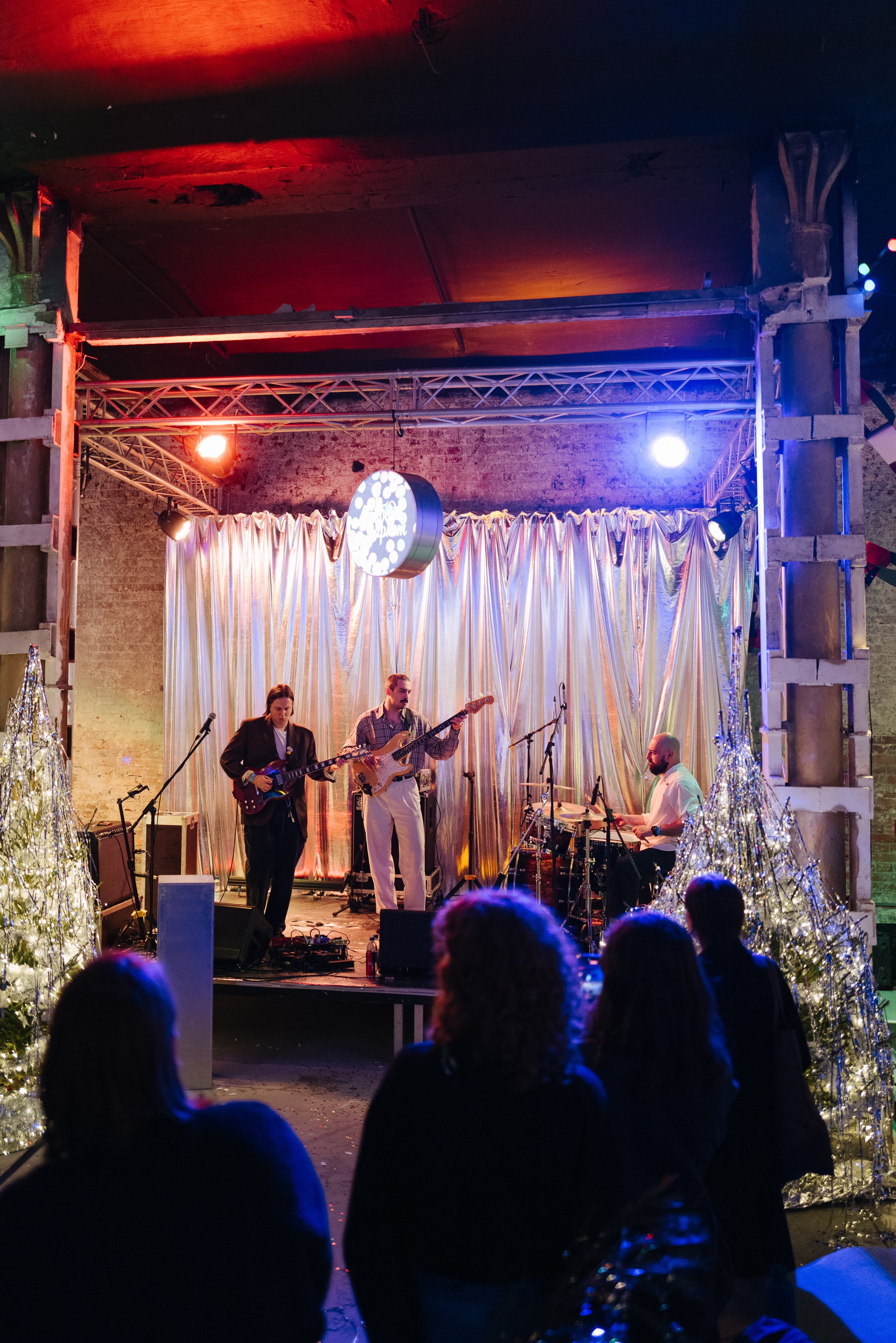 21 декабря 2024 в Типографии Сытина / фото Валерий Белобеев. Фотоотчеты «Ламбада-маркета»