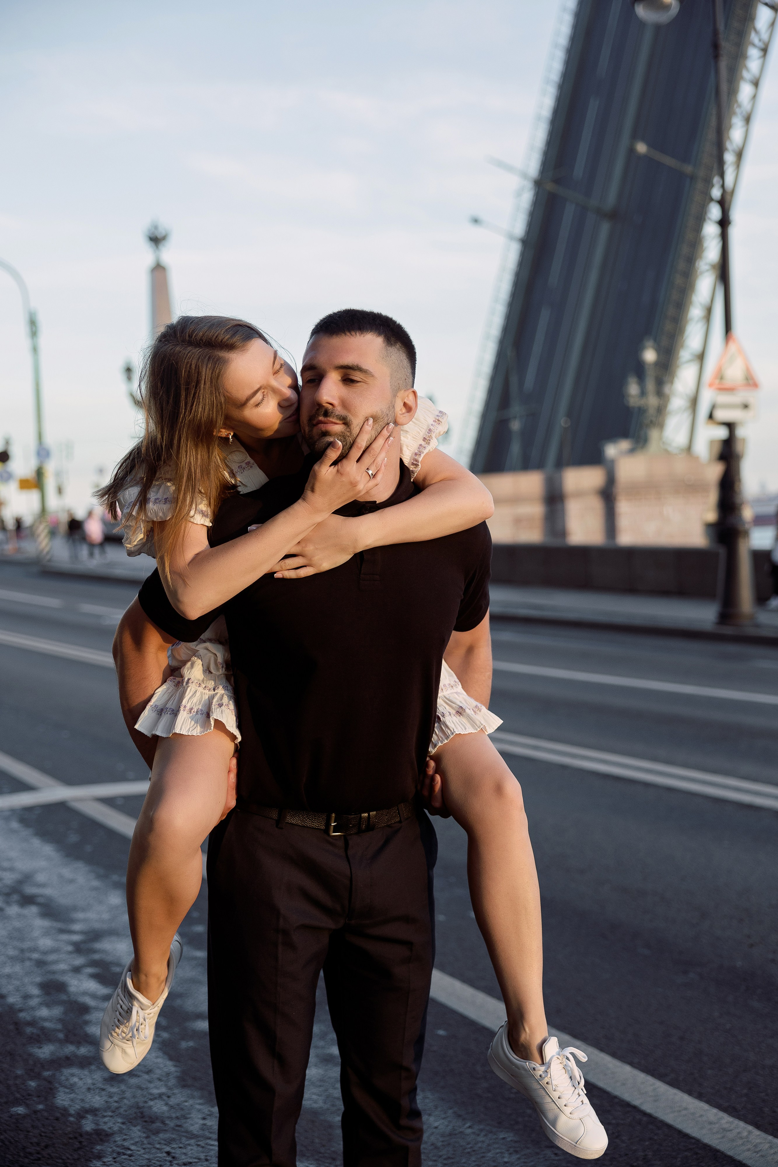 Рината и Кирилл лав стори. Свадебный фотограф в Санкт-Петербурге Павел Резниченко