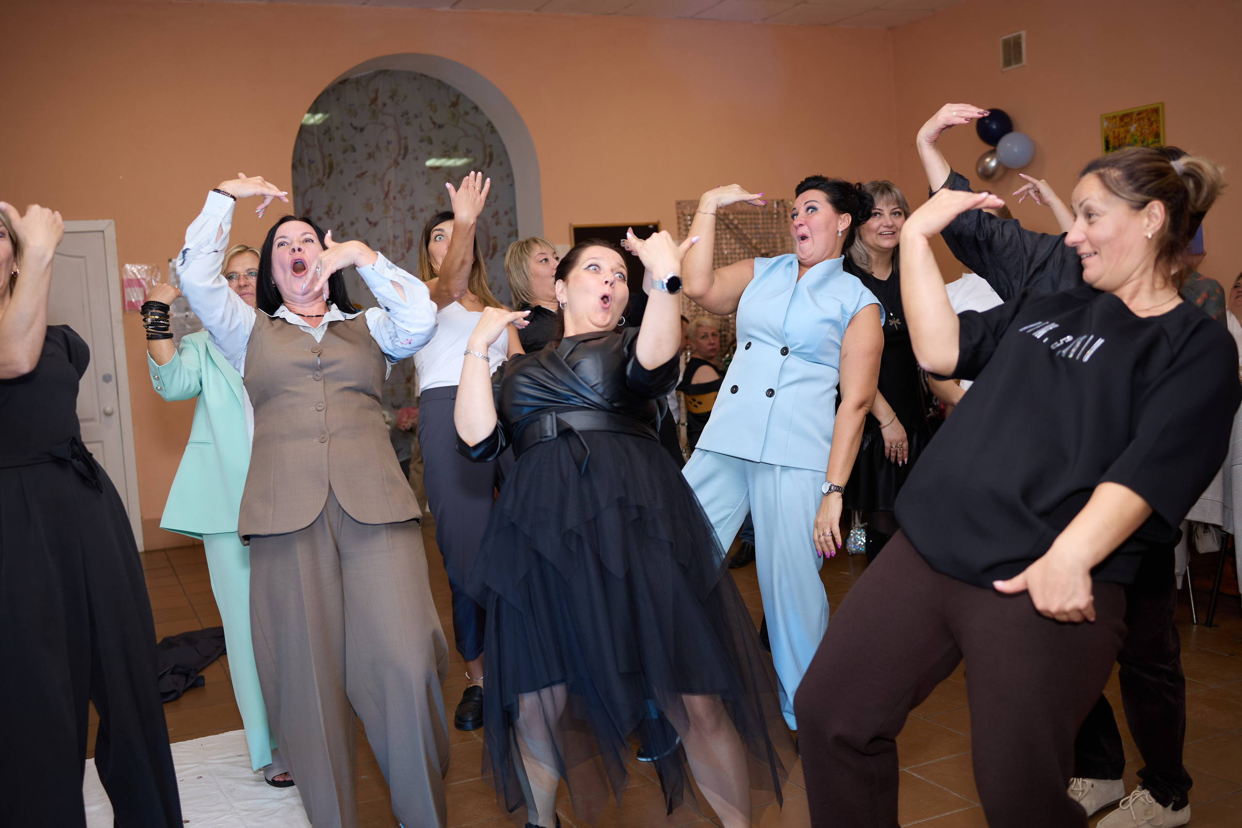 Тамада на Юбилей в Туле!. НаВеселе…)) Тамада (Ведущий) в Туле! Юбилеи, Свадьбы, Корпоративы! Ростовые куклы! И всё необходимое для Вашего Праздника!