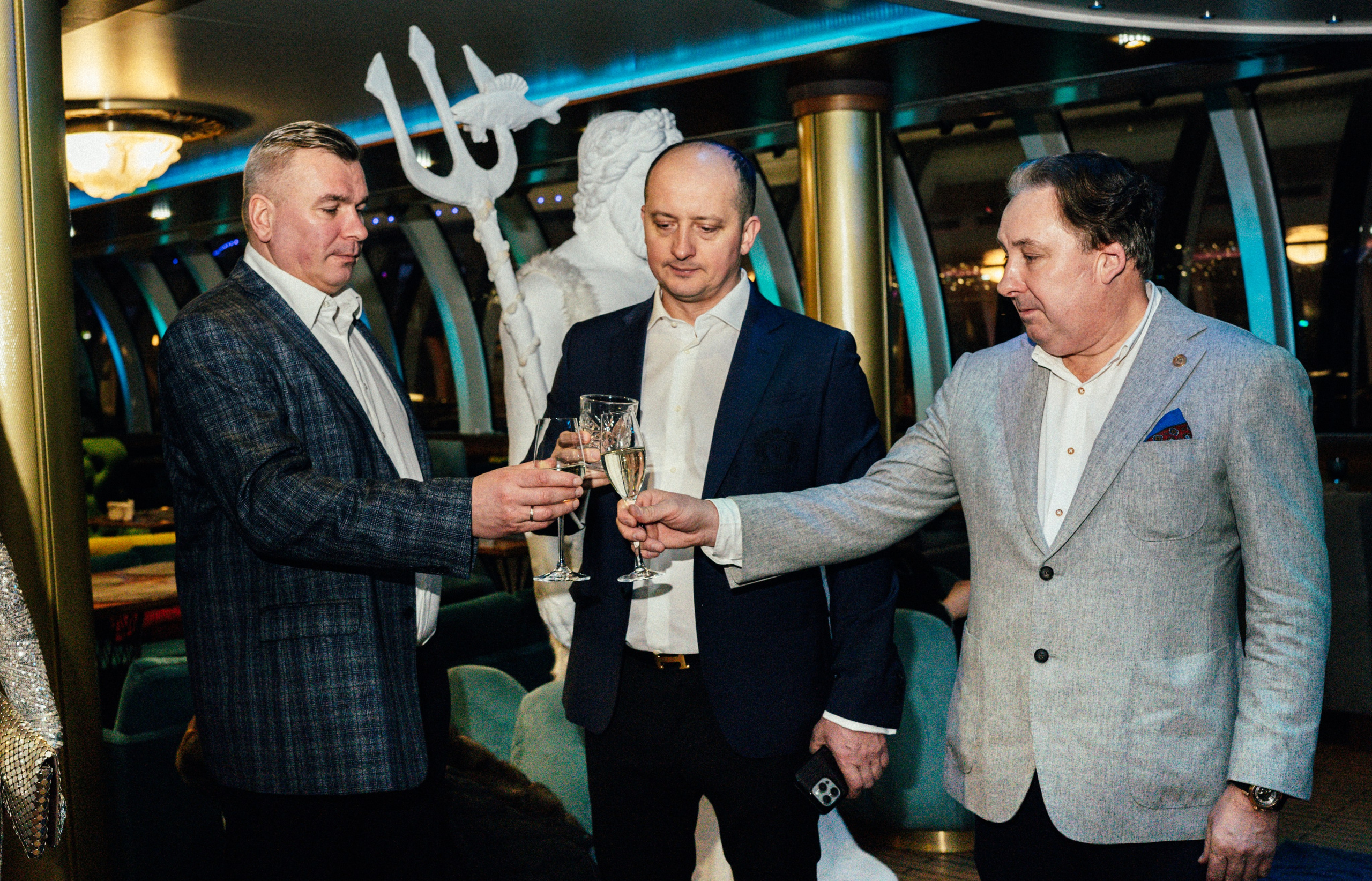 Корпоратив Erwin Река. Портретный и репортажный фотограф